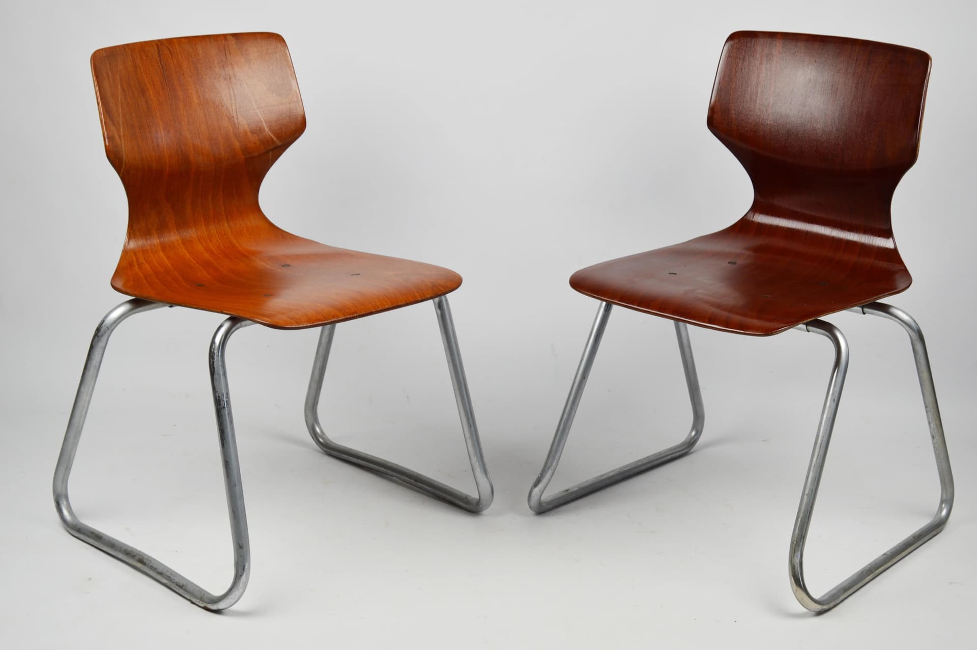 Pair of children's chairs Flototto, brown bent plywood, chrome steel, by F. Flototto, Germany, 1960s. - 87045