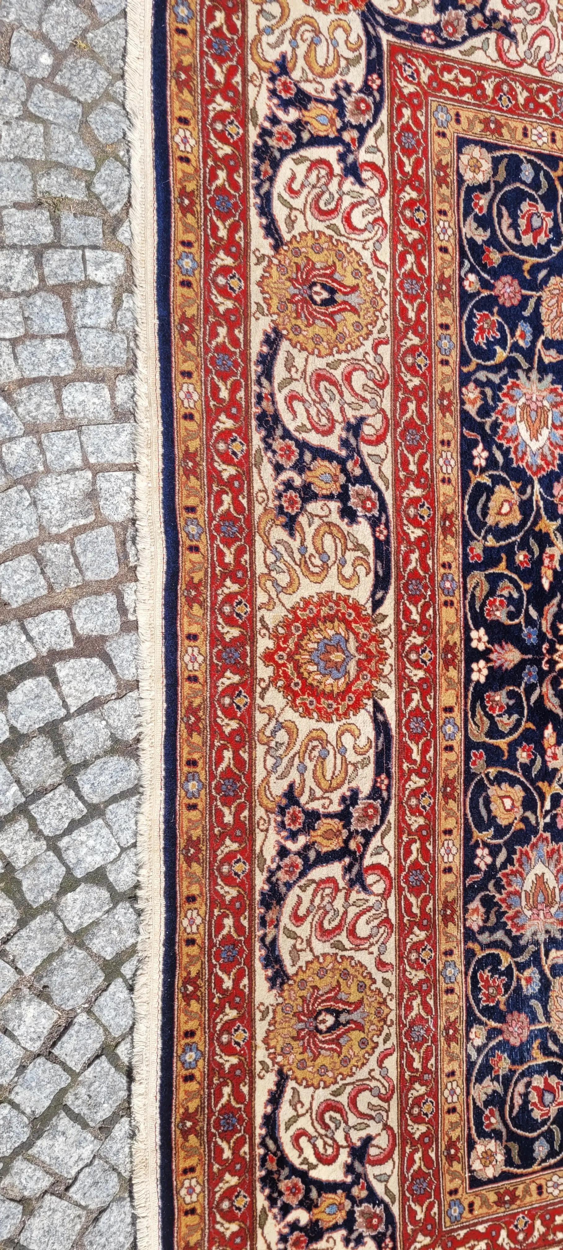 Dywan Isfahan, 250x355 cm, granatowy, wełna, Iran, lata 60. - 89242