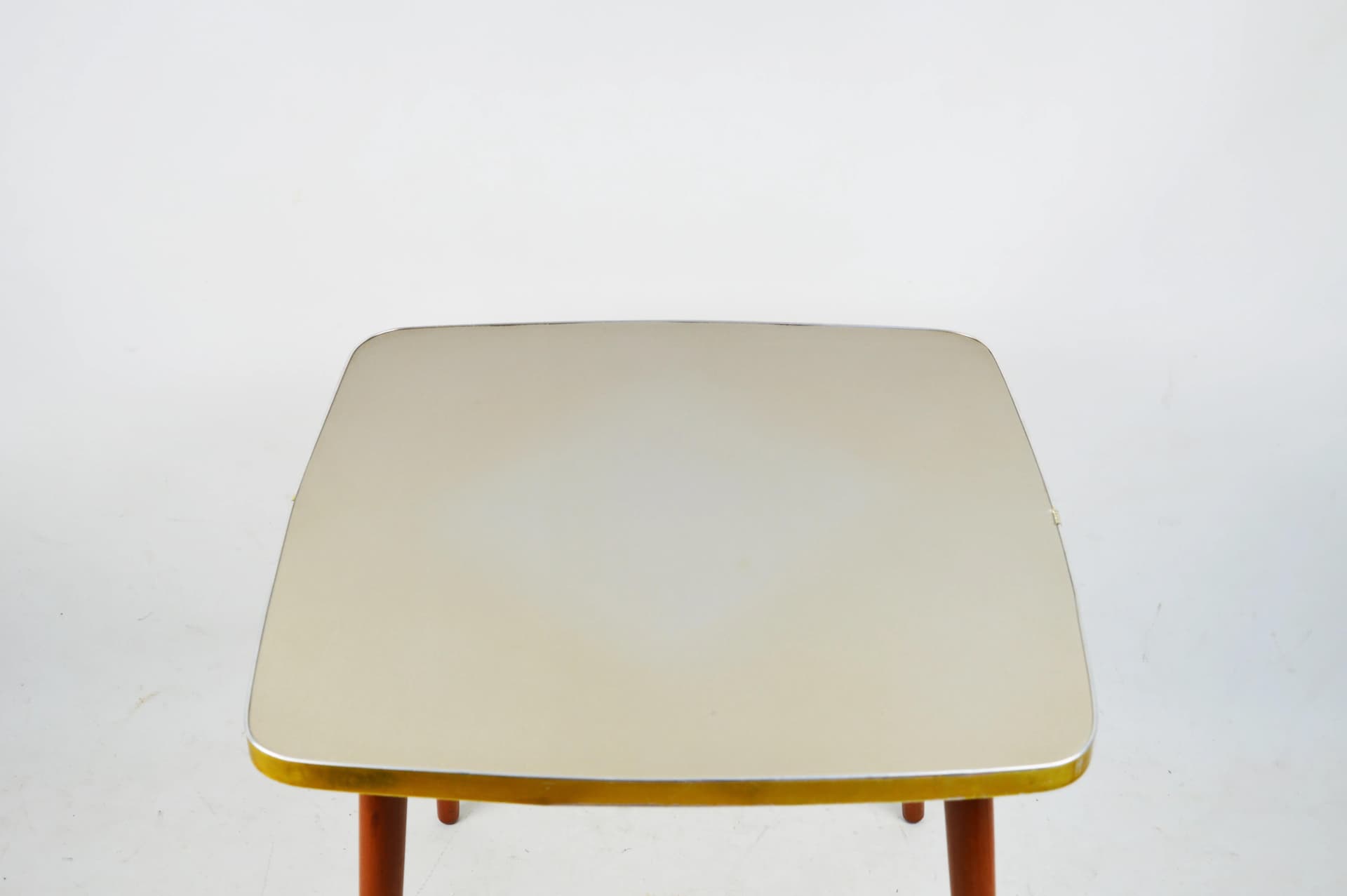 Stolik pomocniczy, ivory white, drewno, Polska, lata 70. - 86976