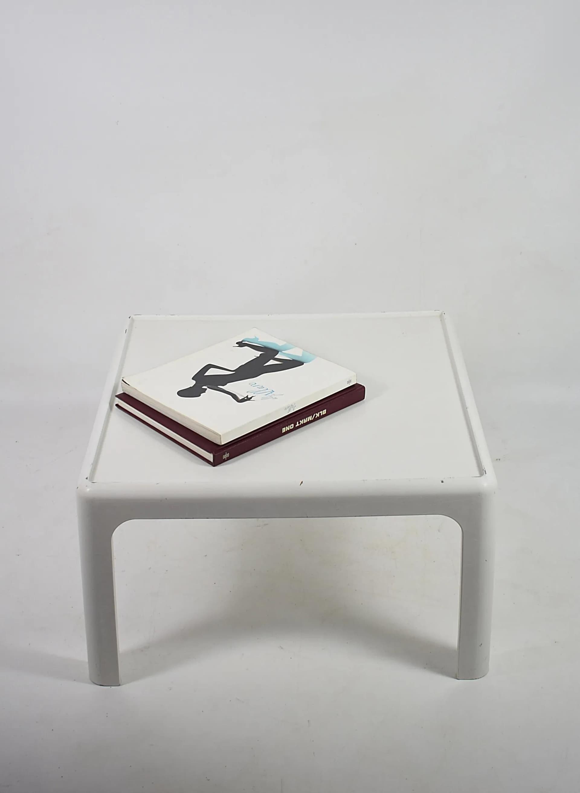 Coffee table, white plastic, by P. Ghyczy, Horn Collection, Germany, 1970s. - 86973