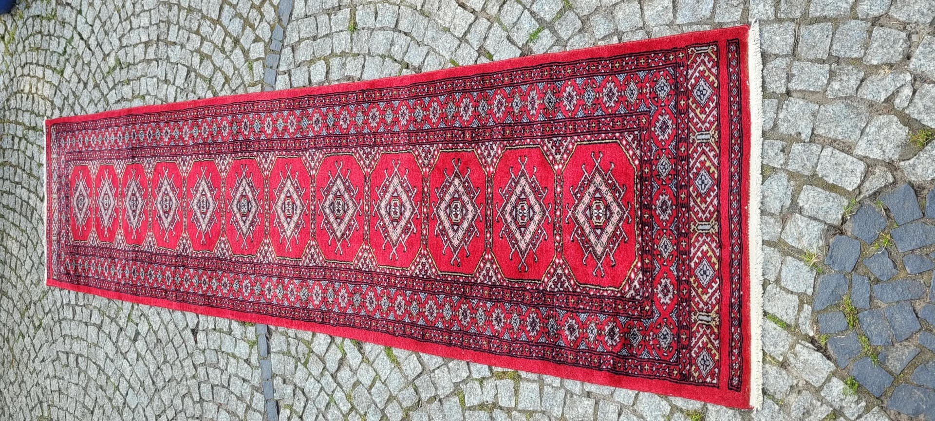 Runner Buchara 82x330 cm, red, wool, Pakistan - 89201