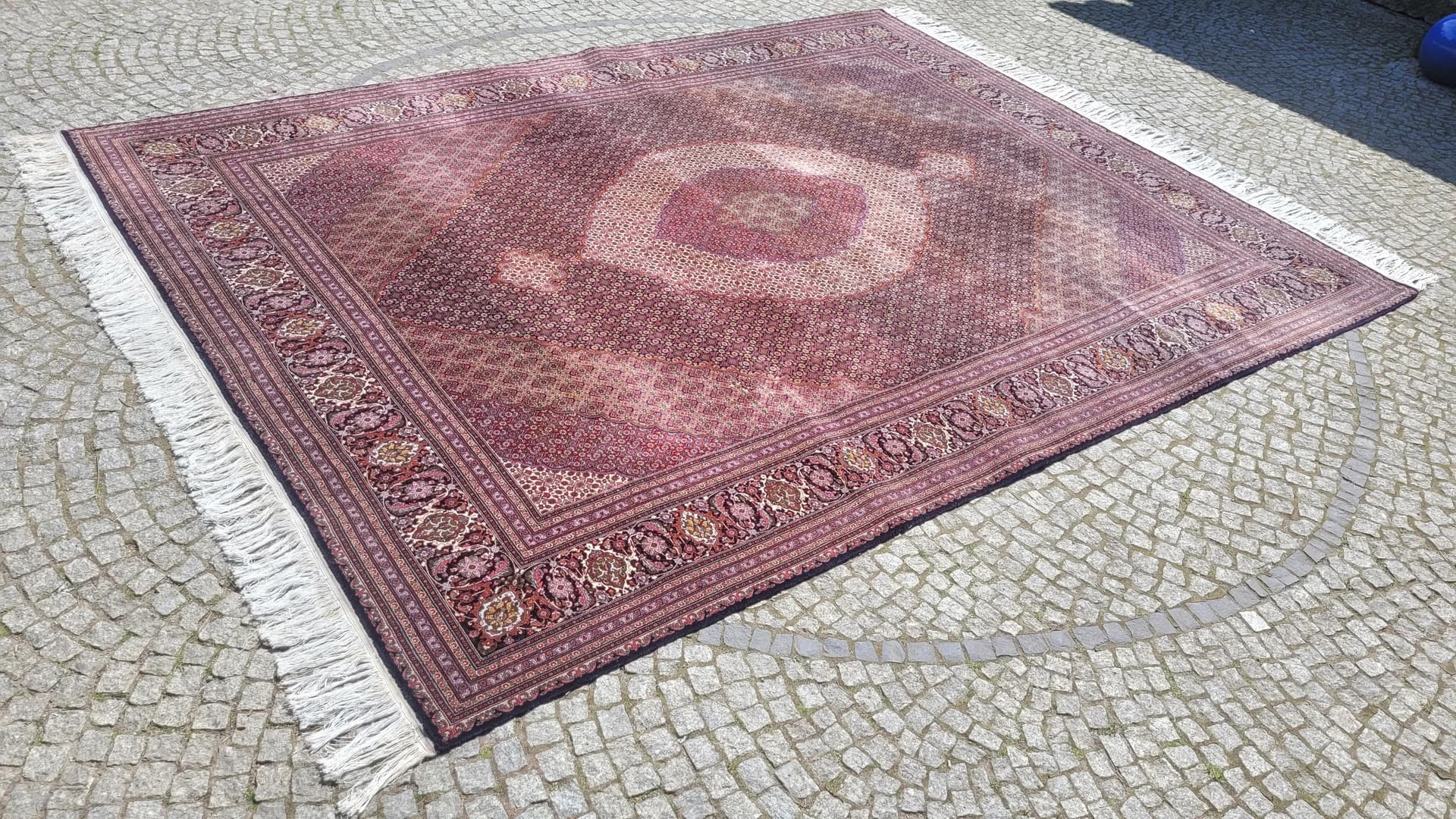 Rug Tabriz Raj 80, 300x430 cm, maroon, wool and silk, Iran, early 20th c. - 89189