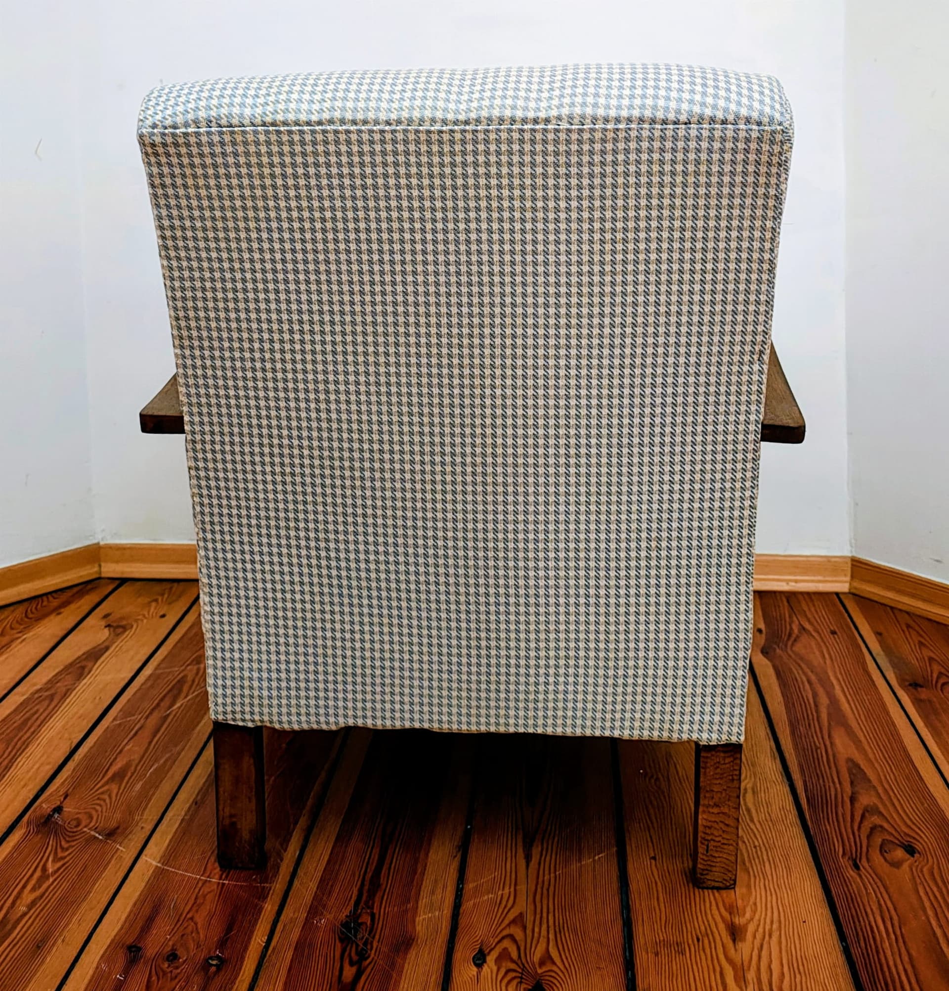 Armchair Mid-century Modern, grey, oak, Czechoslovakia, 1960s. - 83251