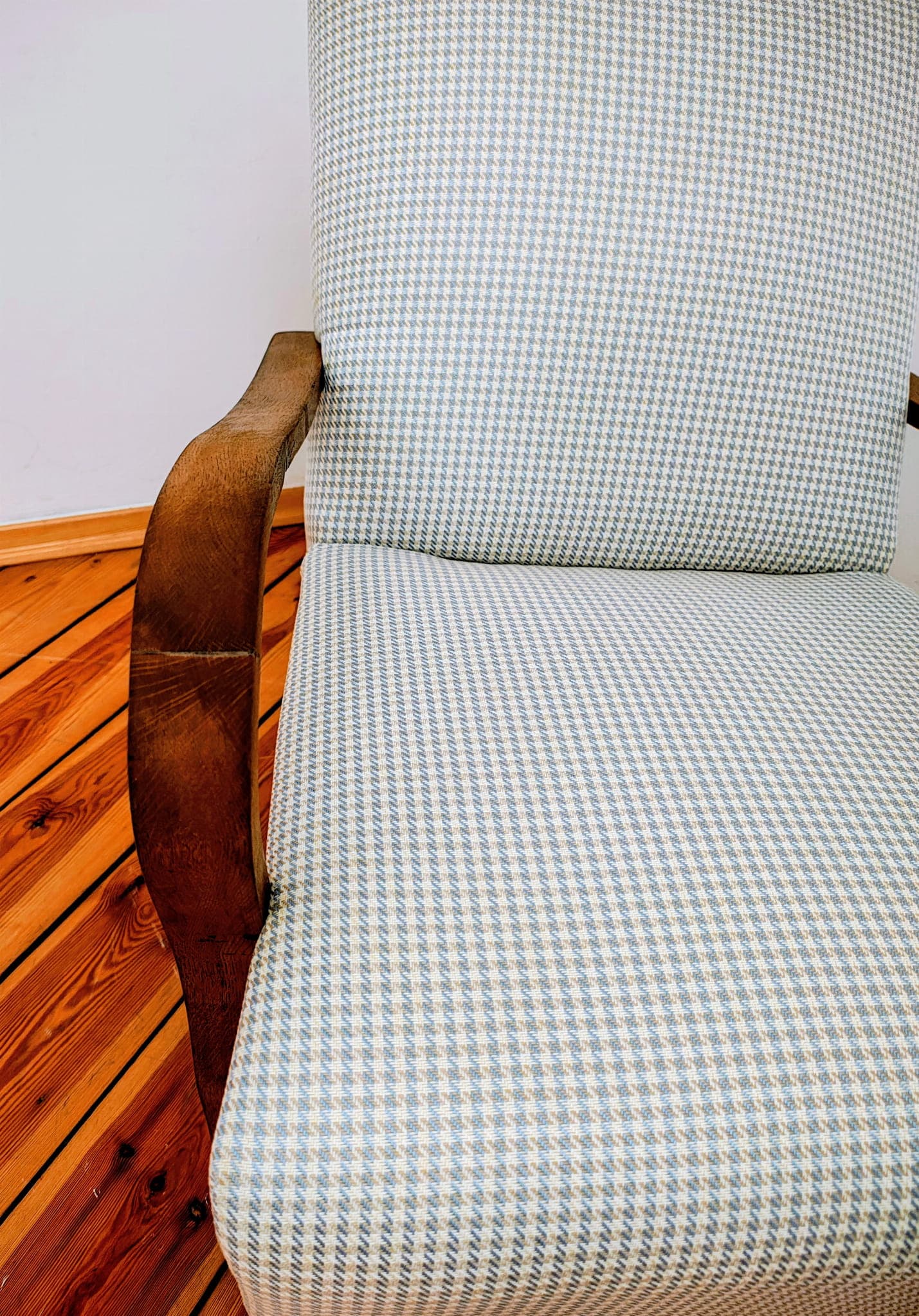Armchair Mid-century Modern, grey, oak, Czechoslovakia, 1960s. - 83257