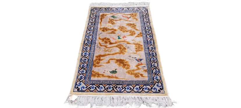 Dywan orientalny, jedwab beżowy, Chiny, początek XX w., 125x235cm