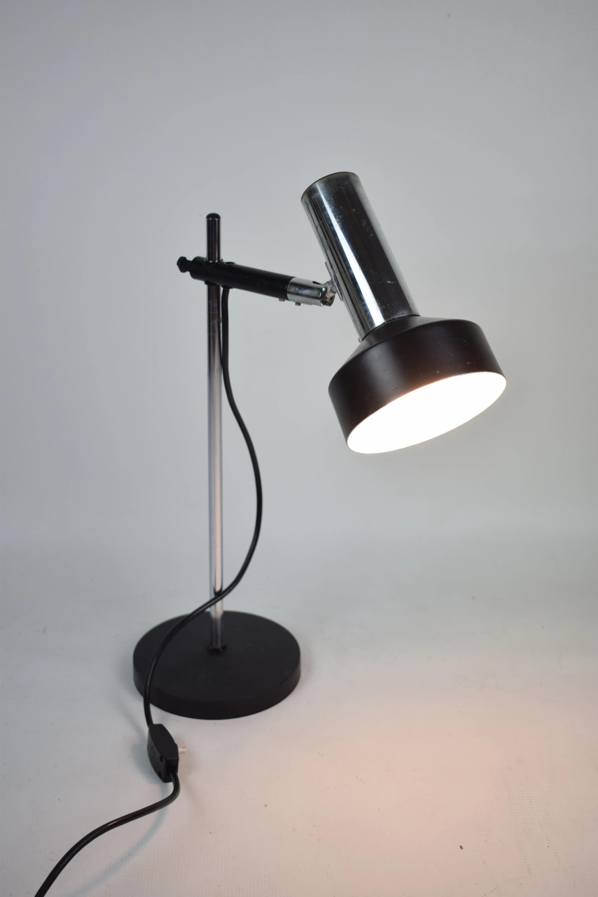 Lampa biurkowa, Koch & Lowy OMI DGBM, metal czarny, chrom, proj. O. Meintzer, Szwajcaria, lata 70. - 86872