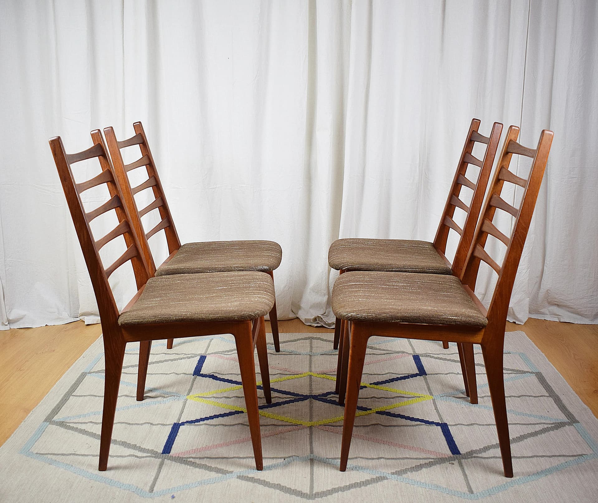 Komplet krzeseł, teak brązowy jasny, wełna beżowa, Benze Sitzmöbel, Niemcy, lata 50. - 86857