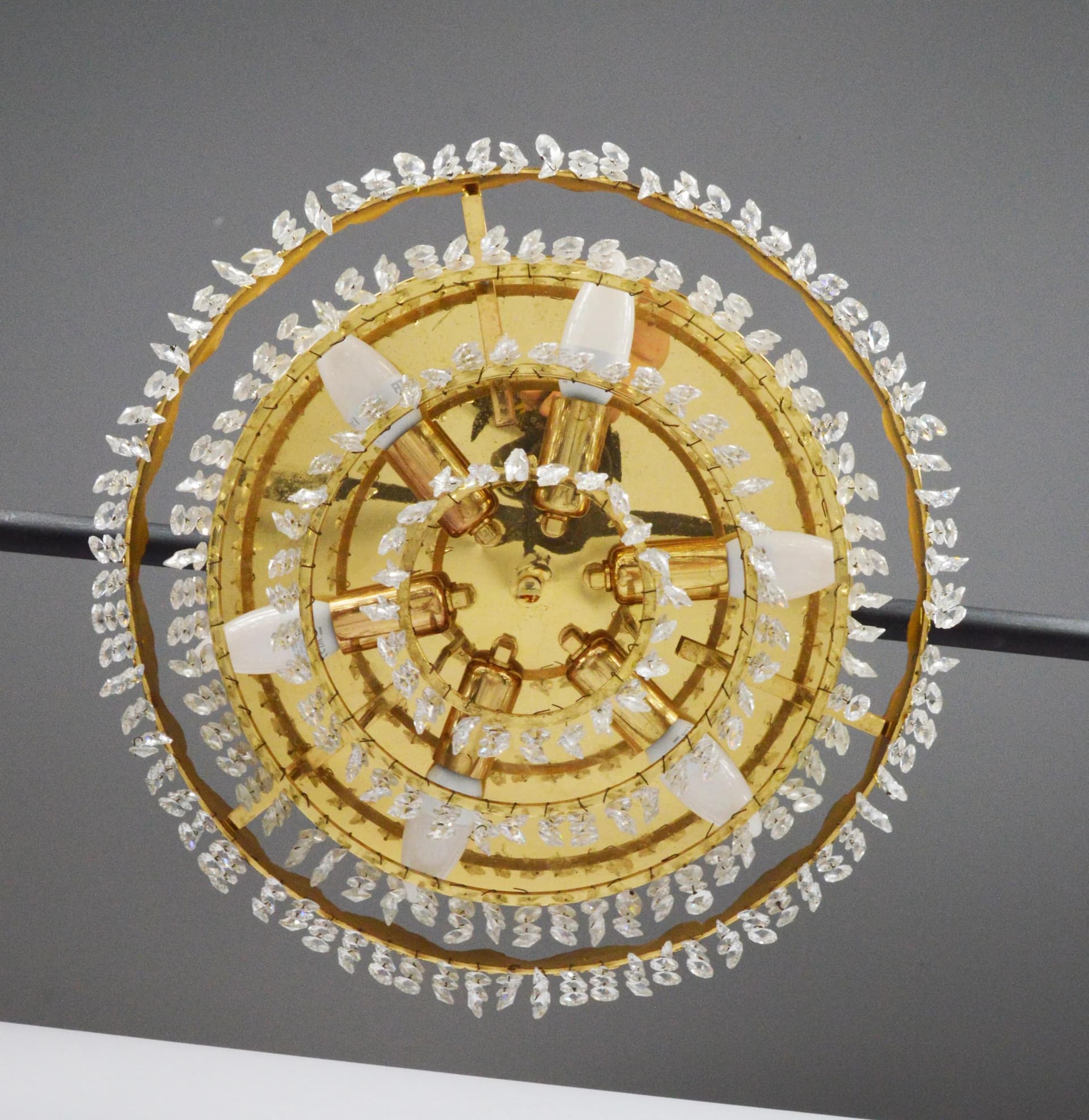 Żyrandol, złoty, mosiądz, szkło, Polska, lata 70. - 86841