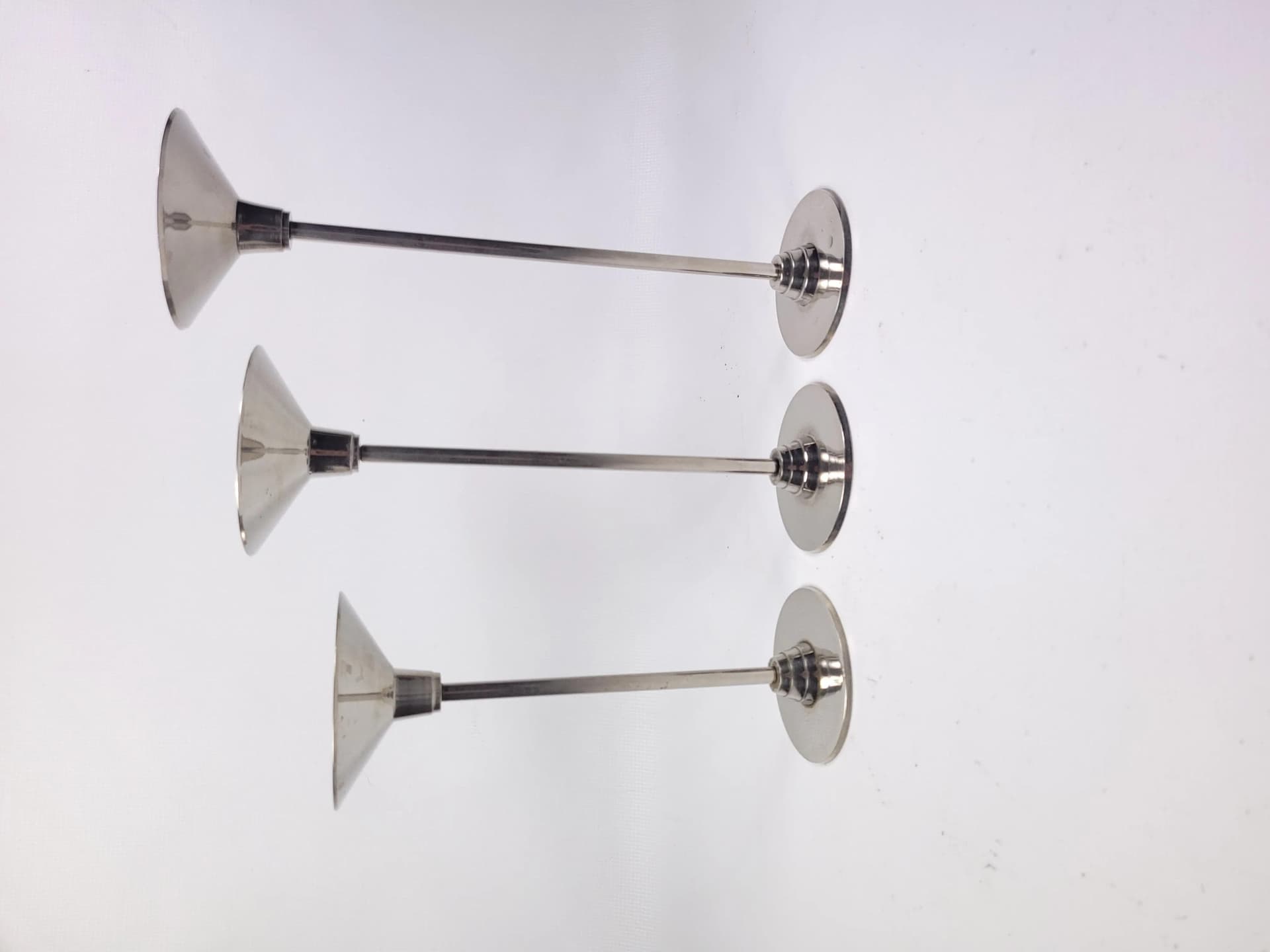 Komplet trzech świeczników modernistycznych, metal szary, Polska, lata 70. - 86760