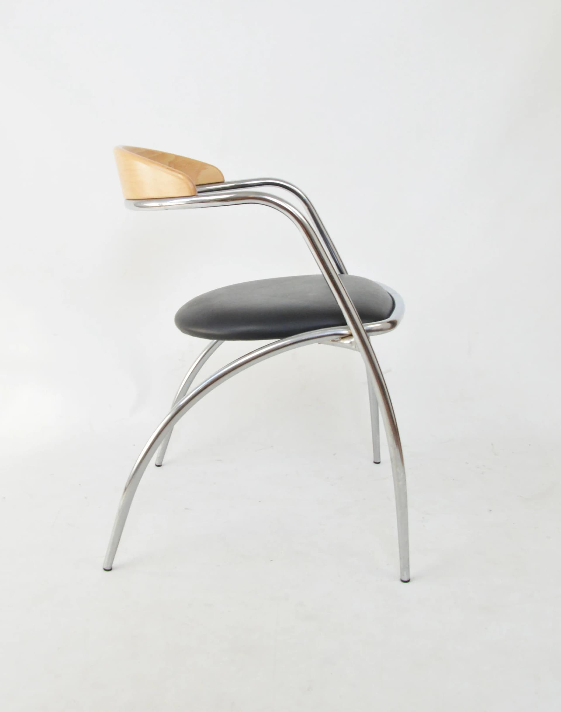 Krzesło Effezeta, skóra czarna, drewno, stal chromowana, Włochy, lata 80. - 86673