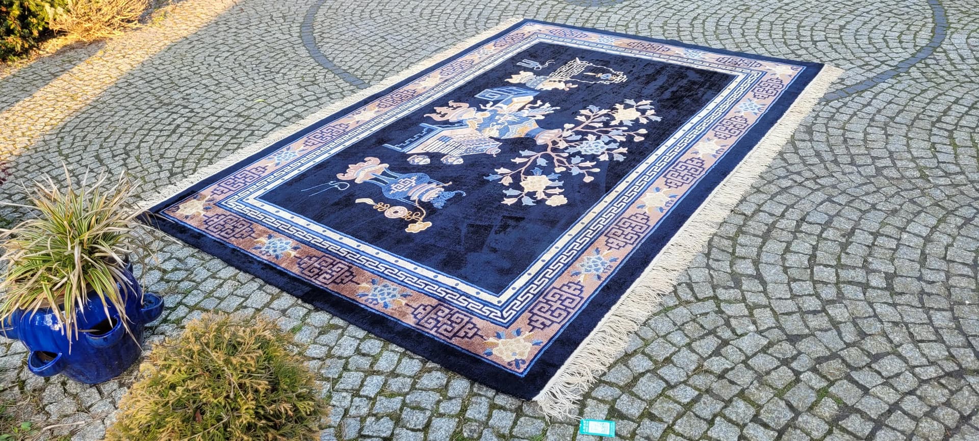 Dywan orientalny, granatowy, jedwab, Chiny, lata 80., 205x280 cm - 88907