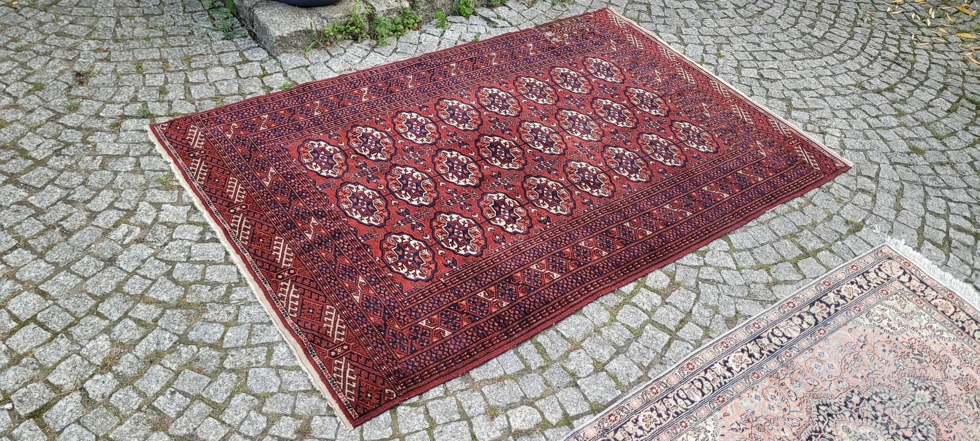 Dywan Tekke, 123x192 cm, czerwony, wełna, Turkmenistan, XIX w. - 88873