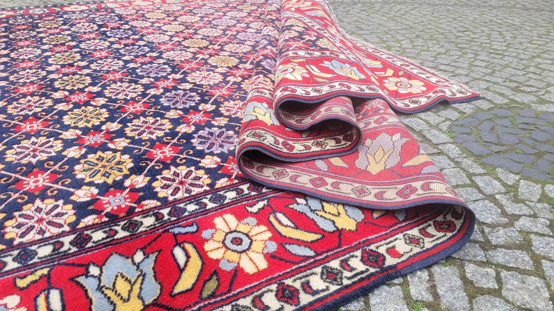 Anatolian Persian Rug 260x360 cm, multicolor wool, Turkey, 1970s. - 88858