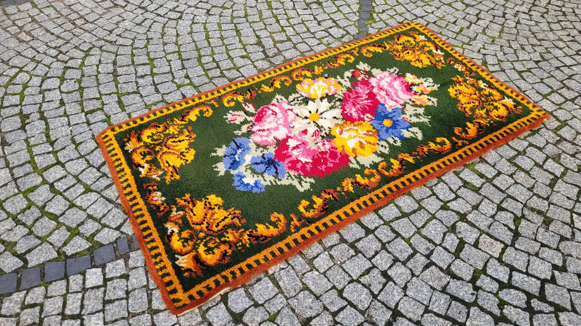 Dywan kilim, butelkowa zieleń, wełna, Polska, lata 60., 92x175 cm - 88770