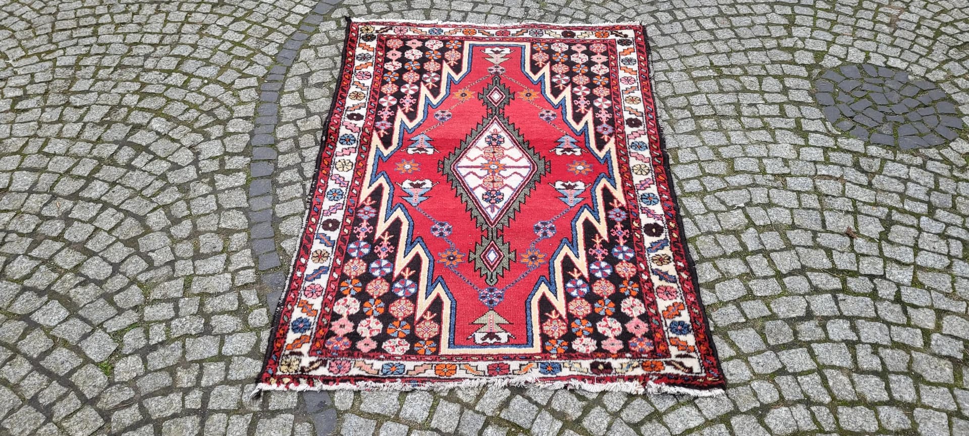 Rug Maslagan 158x107 cm, multicolor wool, Iran, 1970s. - 88742