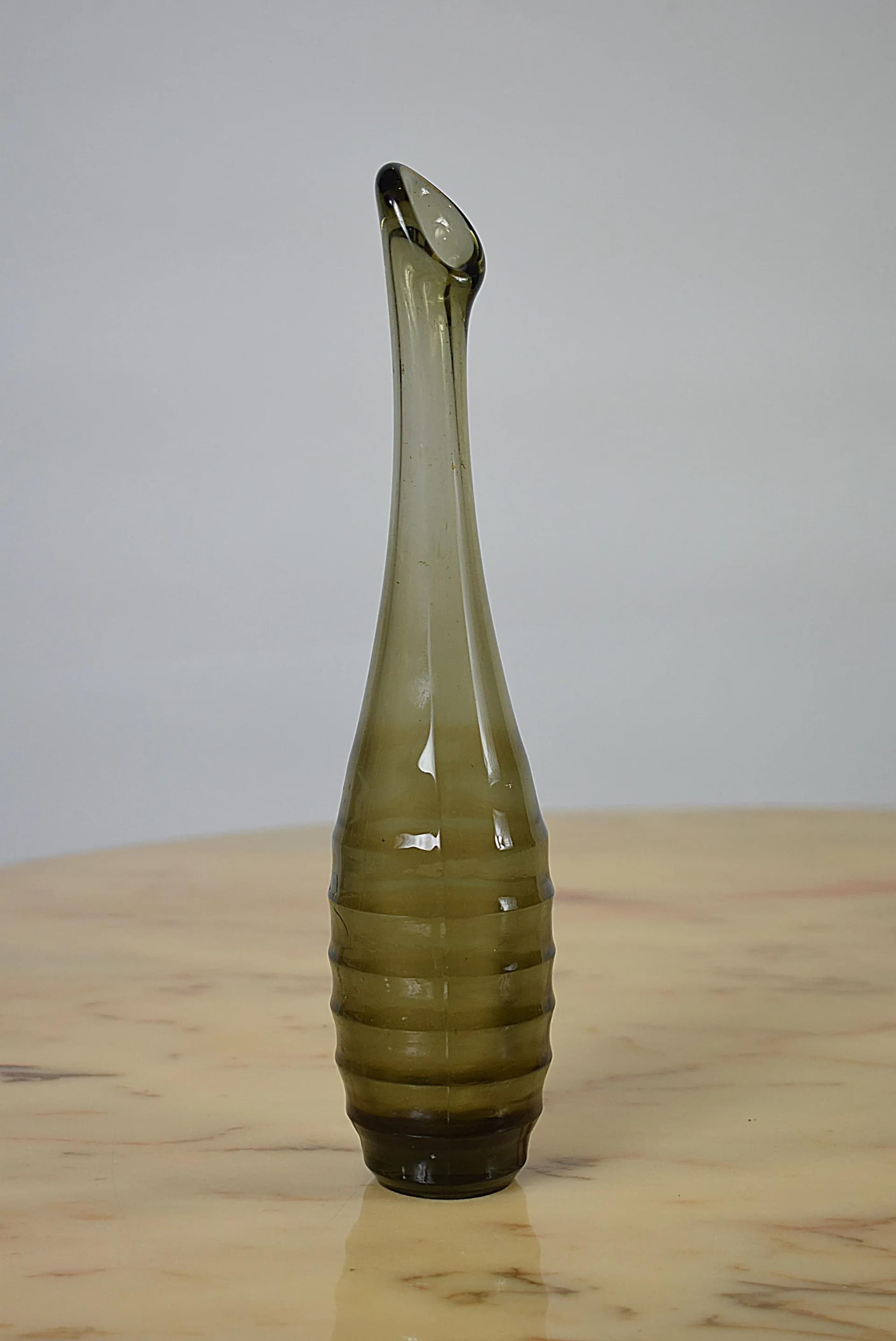 Wazon Carola, szkło oliwkowe, proj. F. Keuchel, VEB Schwepnitz, Niemcy, lata 60. - 86344