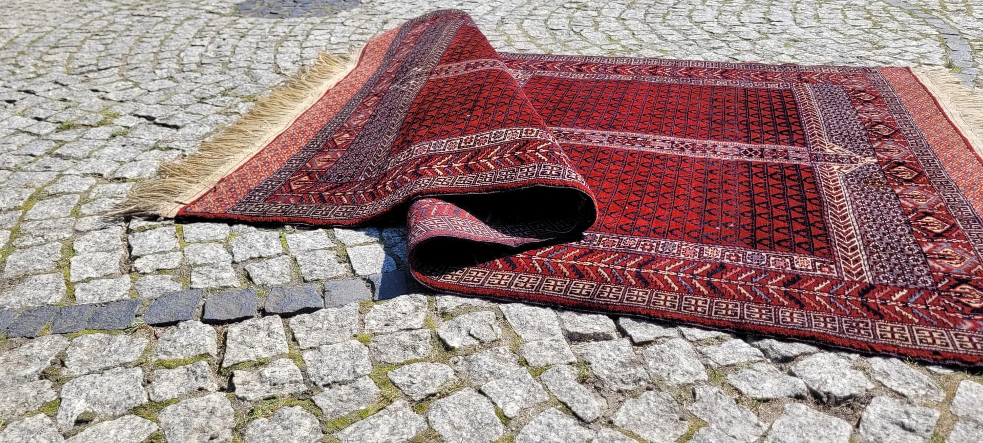 Dywan nomadyczny Tekke 120x200 cm, czerwony, wełna, Turkmenistan, pocz. XX w. - 88667