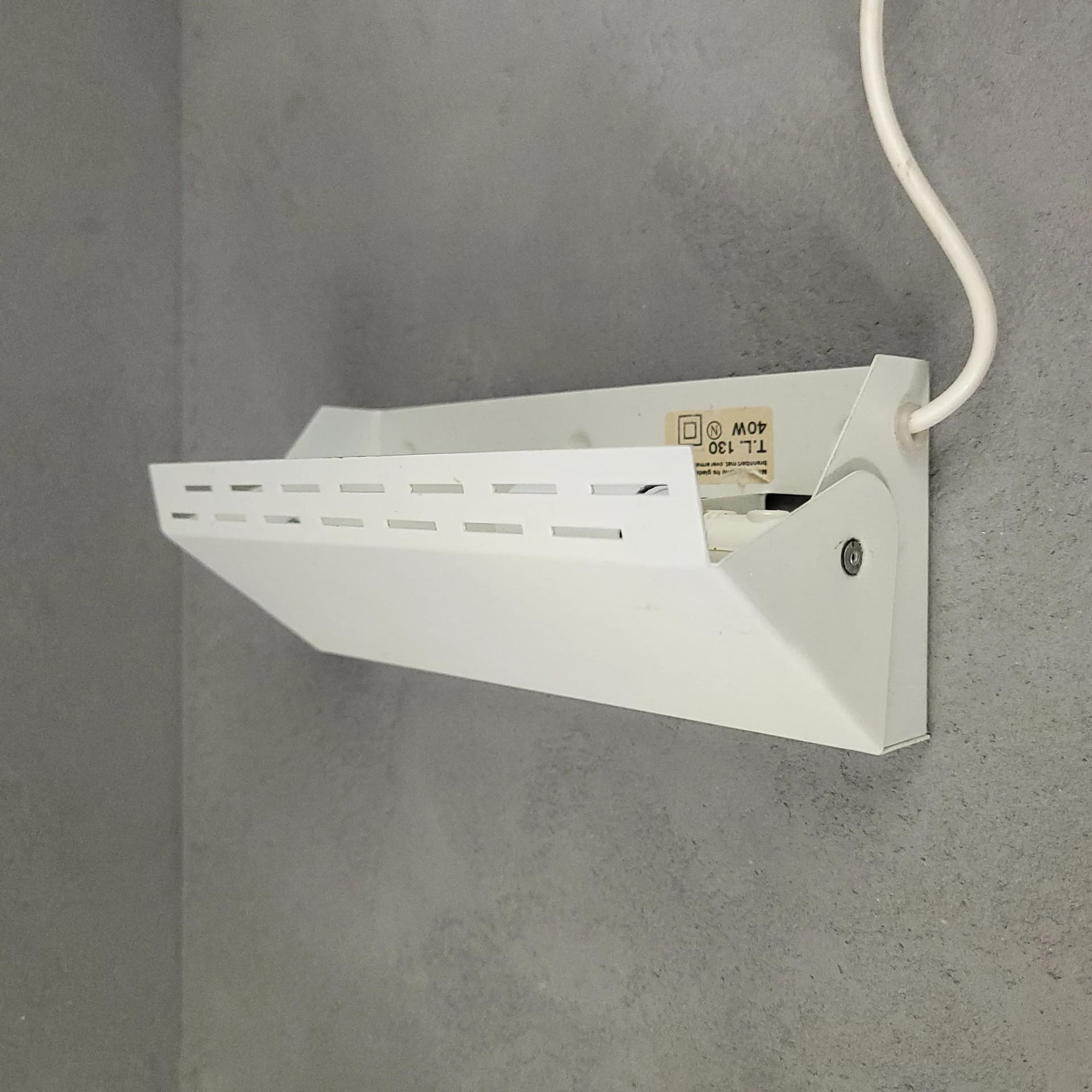 Kinkiet, biały, metal, Szwecja, lata 70. - 86215