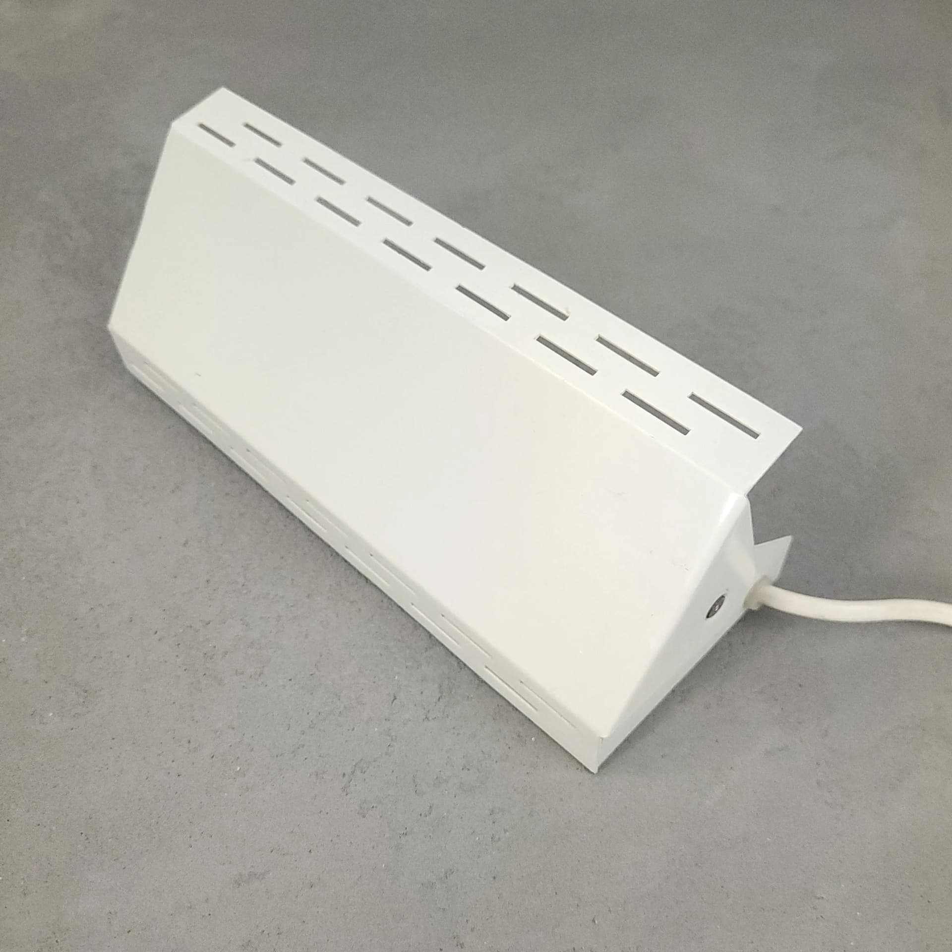 Kinkiet, biały, metal, Szwecja, lata 70. - 86211