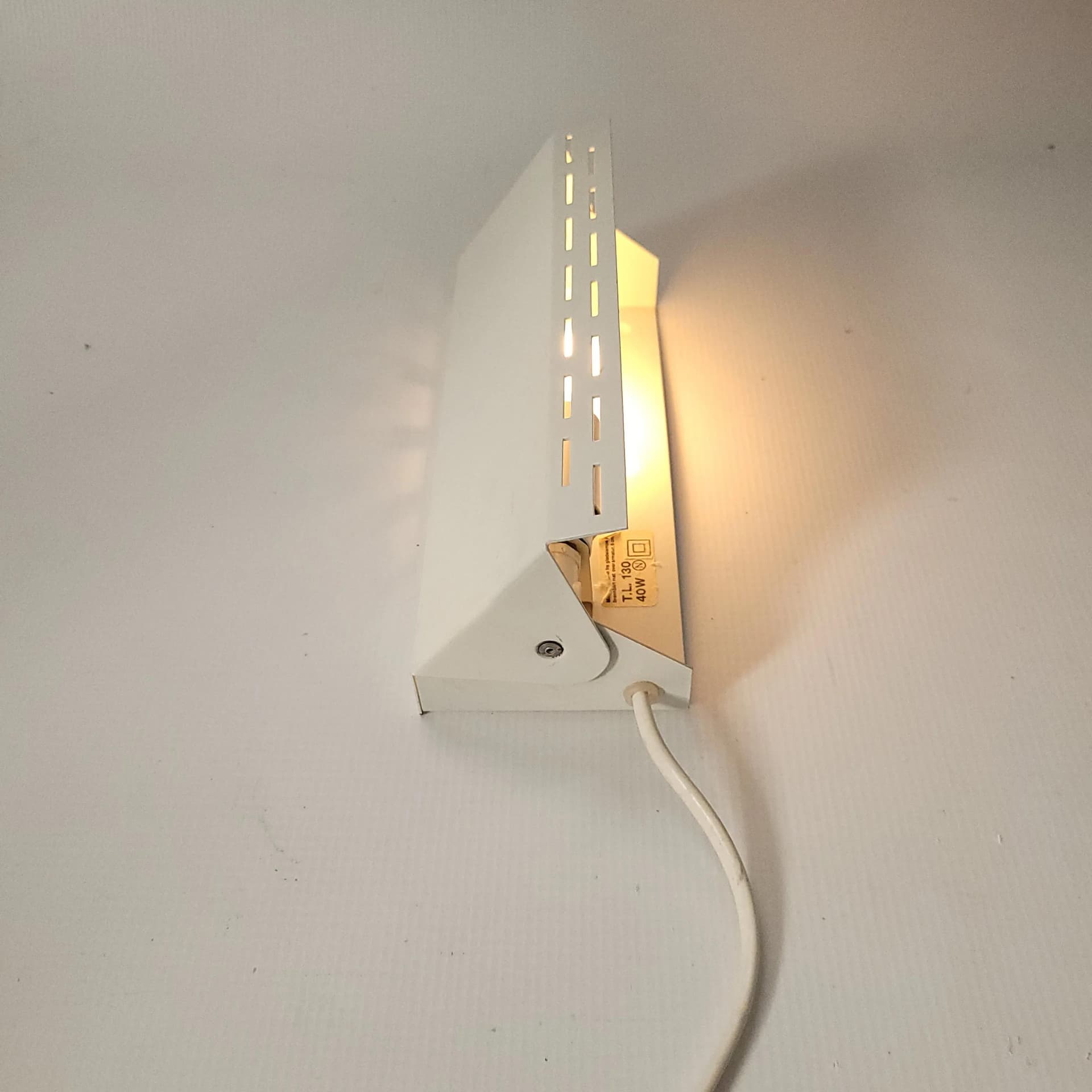 Kinkiet, biały, metal, Szwecja, lata 70. - 86216