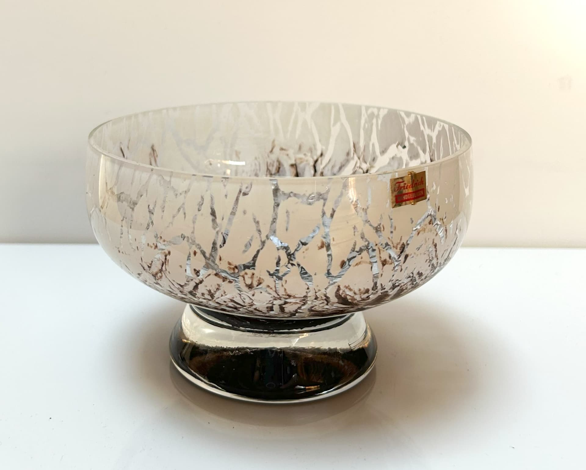 Bowl, beige glass, Germany, 1970s. - 6807