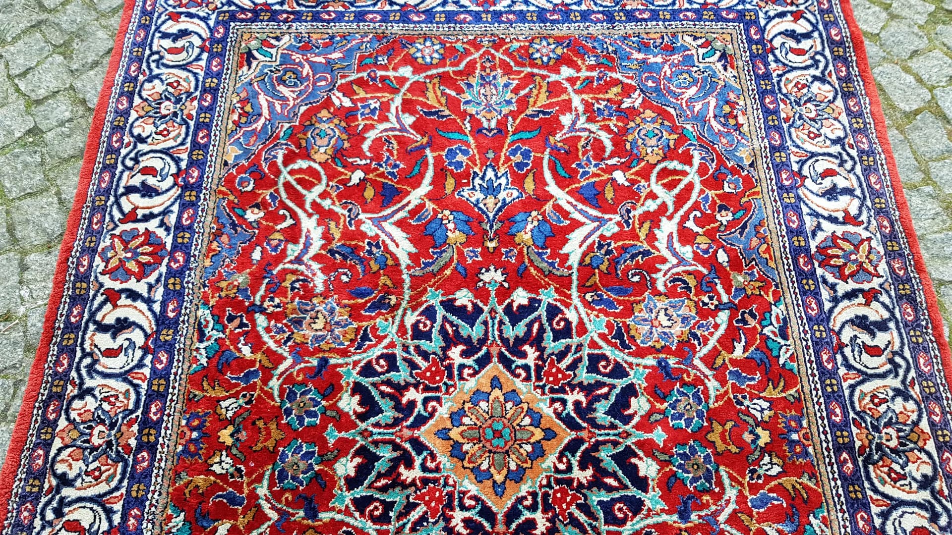 Rug Kayseri, 110x160 cm, red, silk, Turkey, 1960s. - 88435