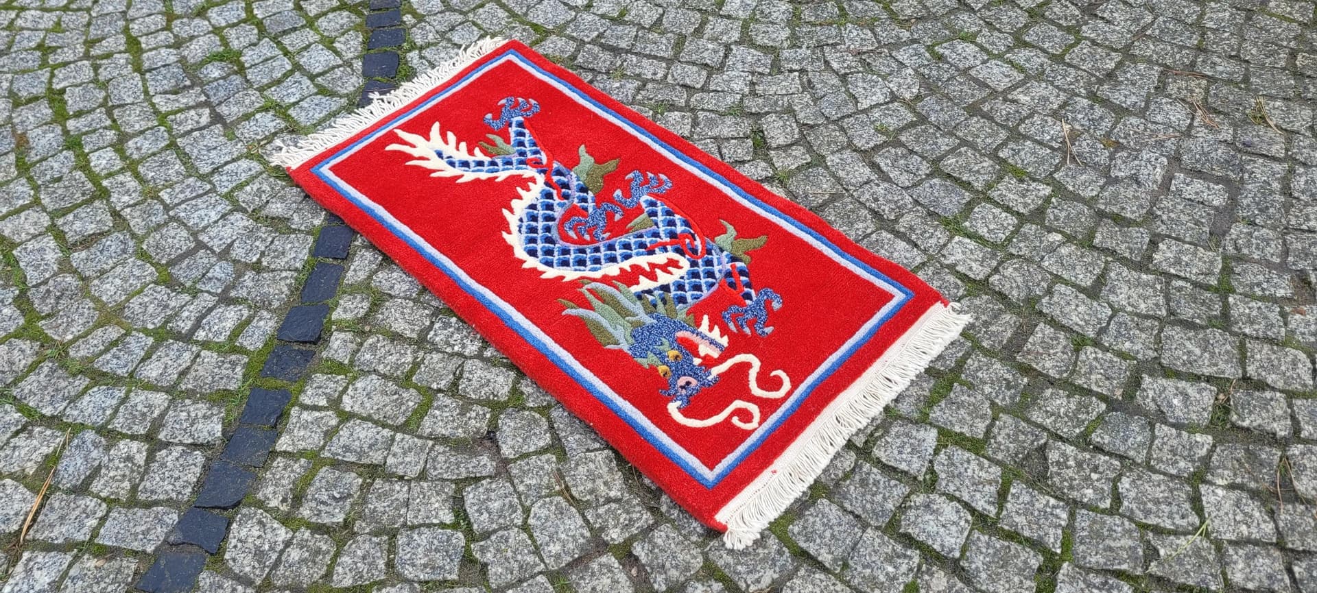 Dywan art déco, motyw smoka, multikolor, wełna, Chiny, początek XX w., 48x102 cm - 88416