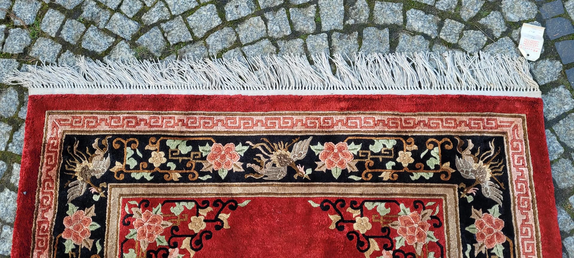 Oriental rug 230x124 cm, red silk, China, 1980s. - 88411