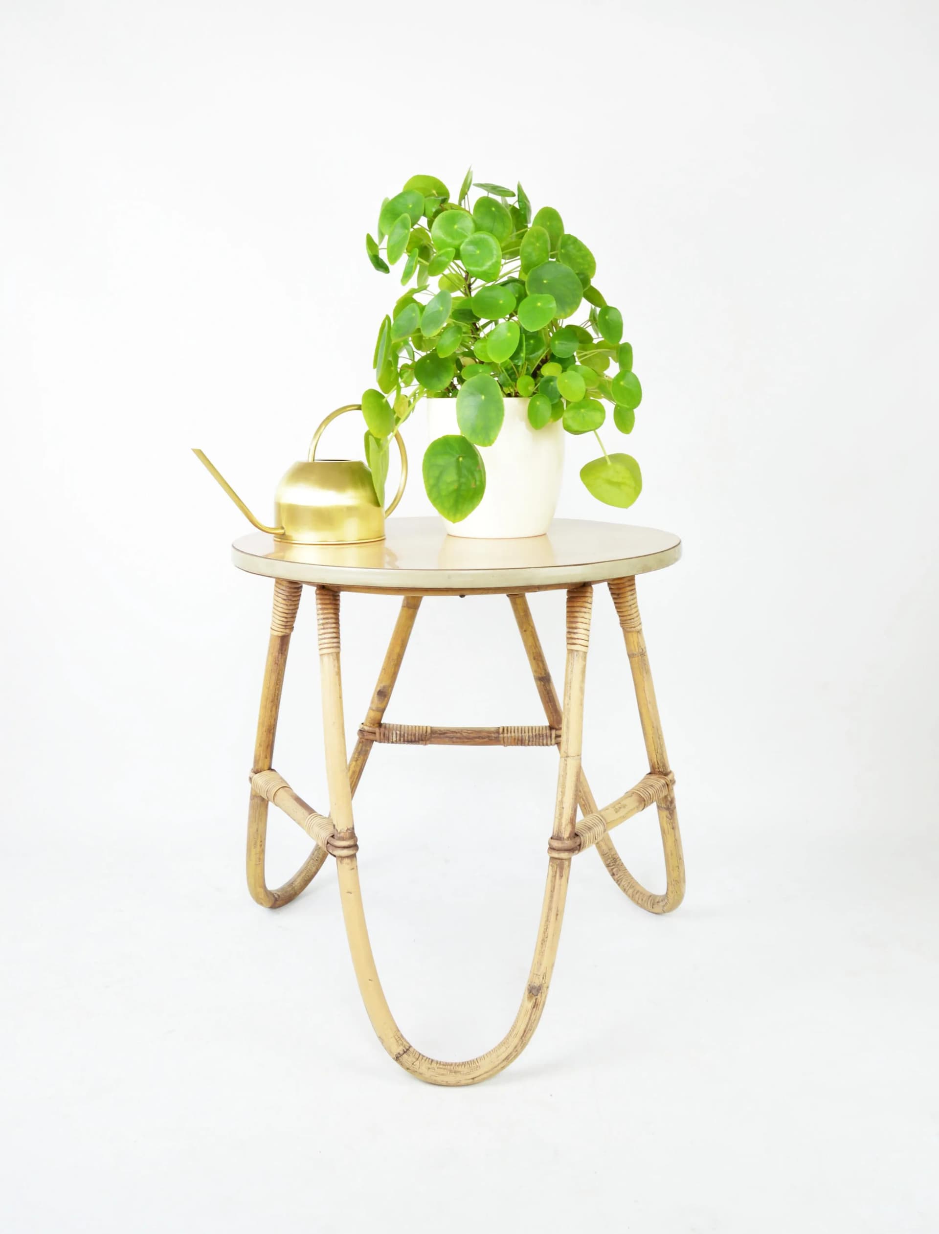 Stolik pomocnik, beżowy, bambus, Polska, lata 70. - 85691