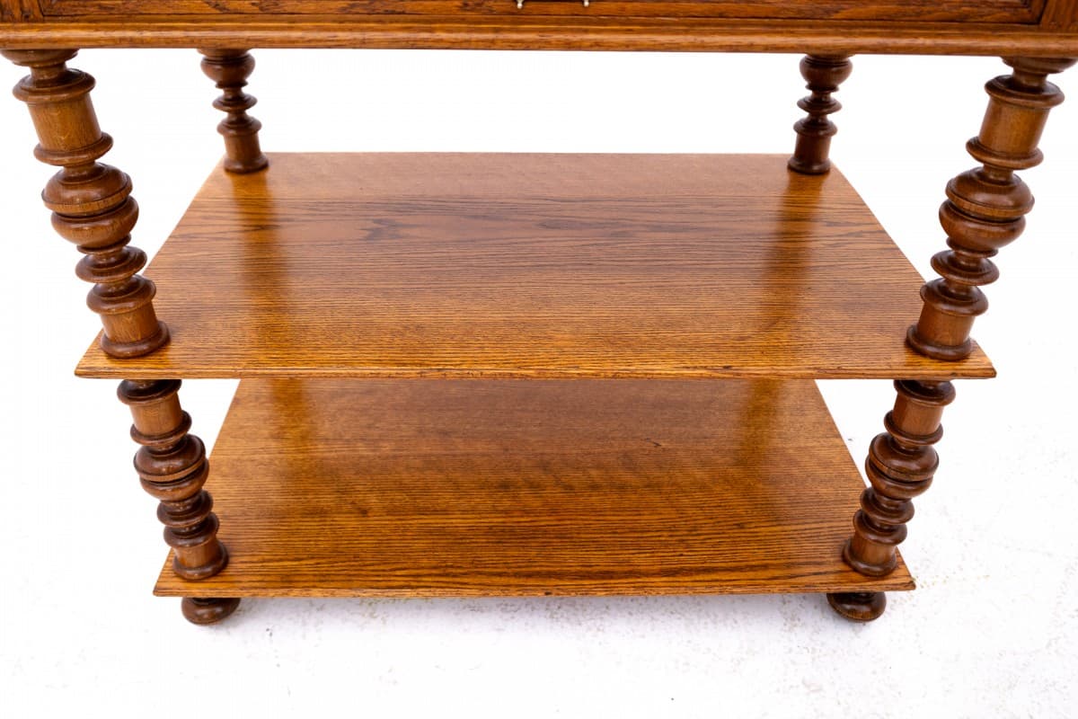 Brązowy stolik pomocniczy, styl skandynawski, Szwecja, początek XX wieku - 57666