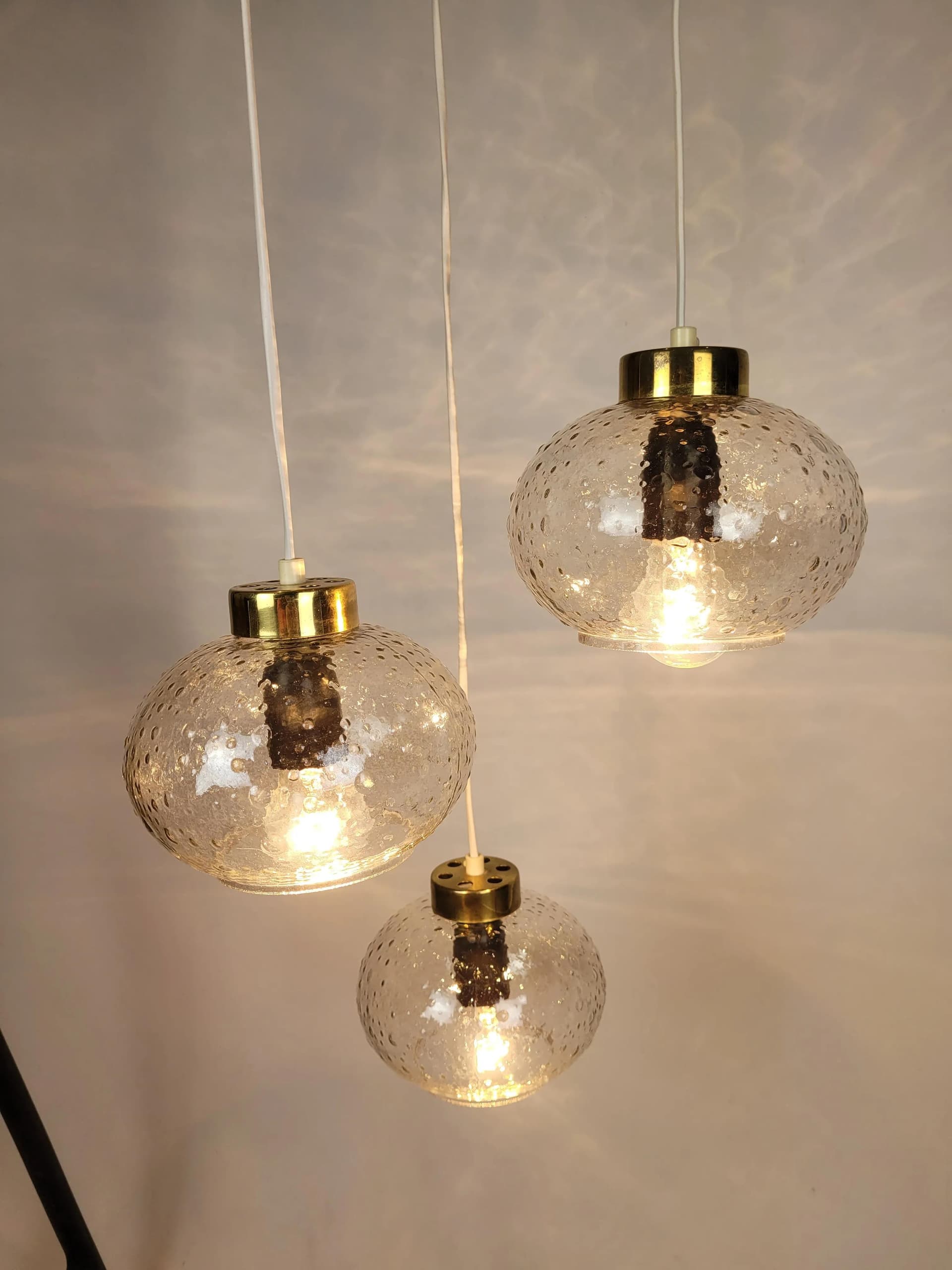 Cascading pendant lamp, transparent glass, Poland, 1970s. - 85264