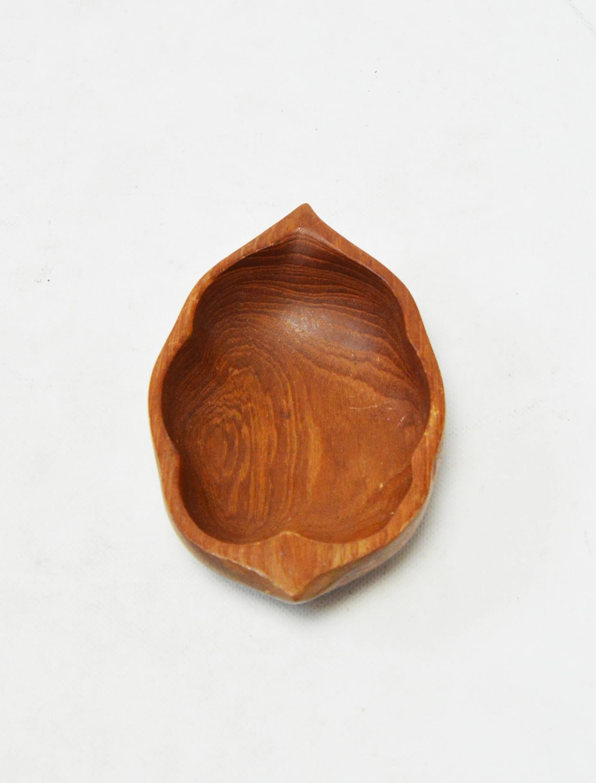 Bowl, brown teak wood, 1970s - 85259