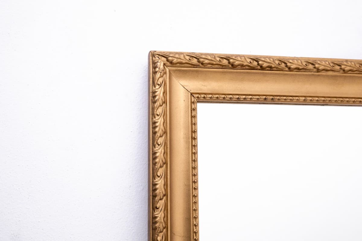 Golden Rectangular Baroque Style Mirror, Wood, 21st Century - 57654