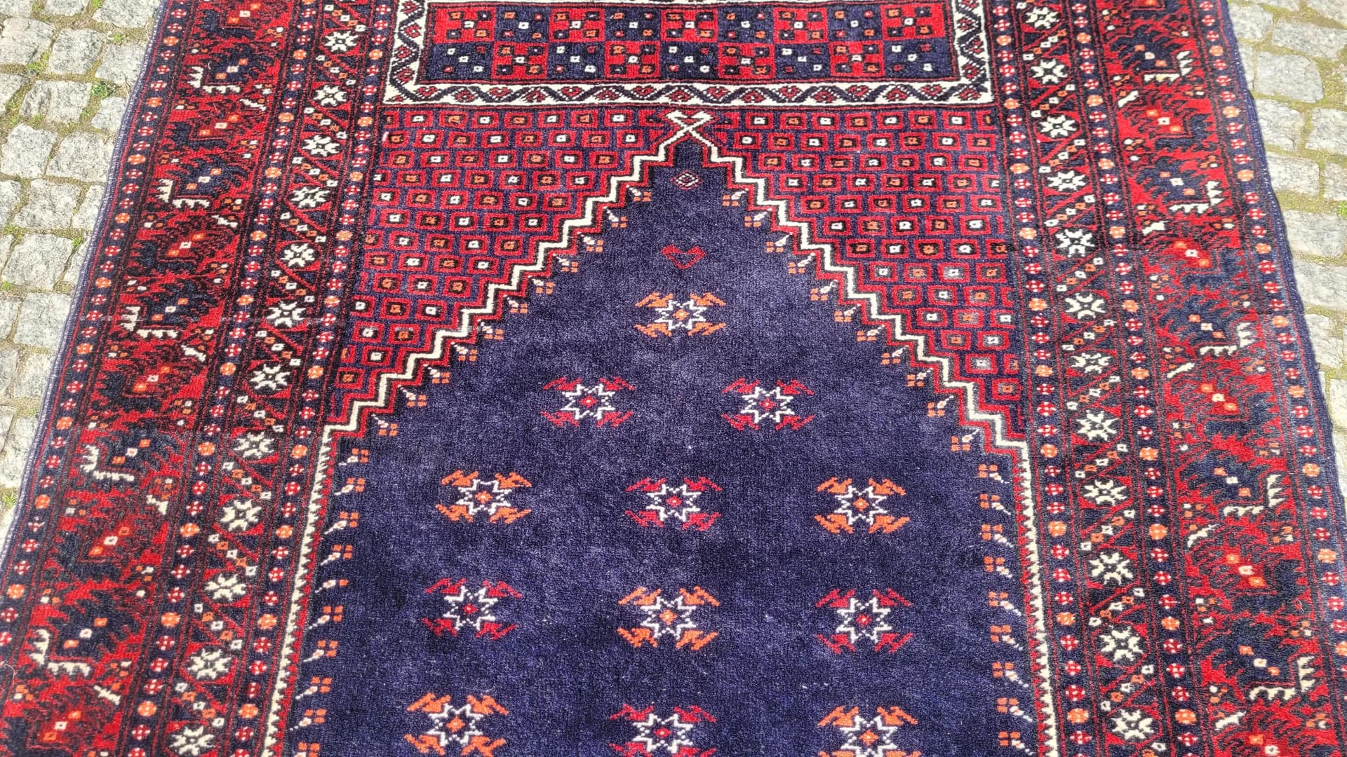 Dywan perski anatolijski, 116x164 cm, wełna granatowa, Turcja, lata 60. - 88047