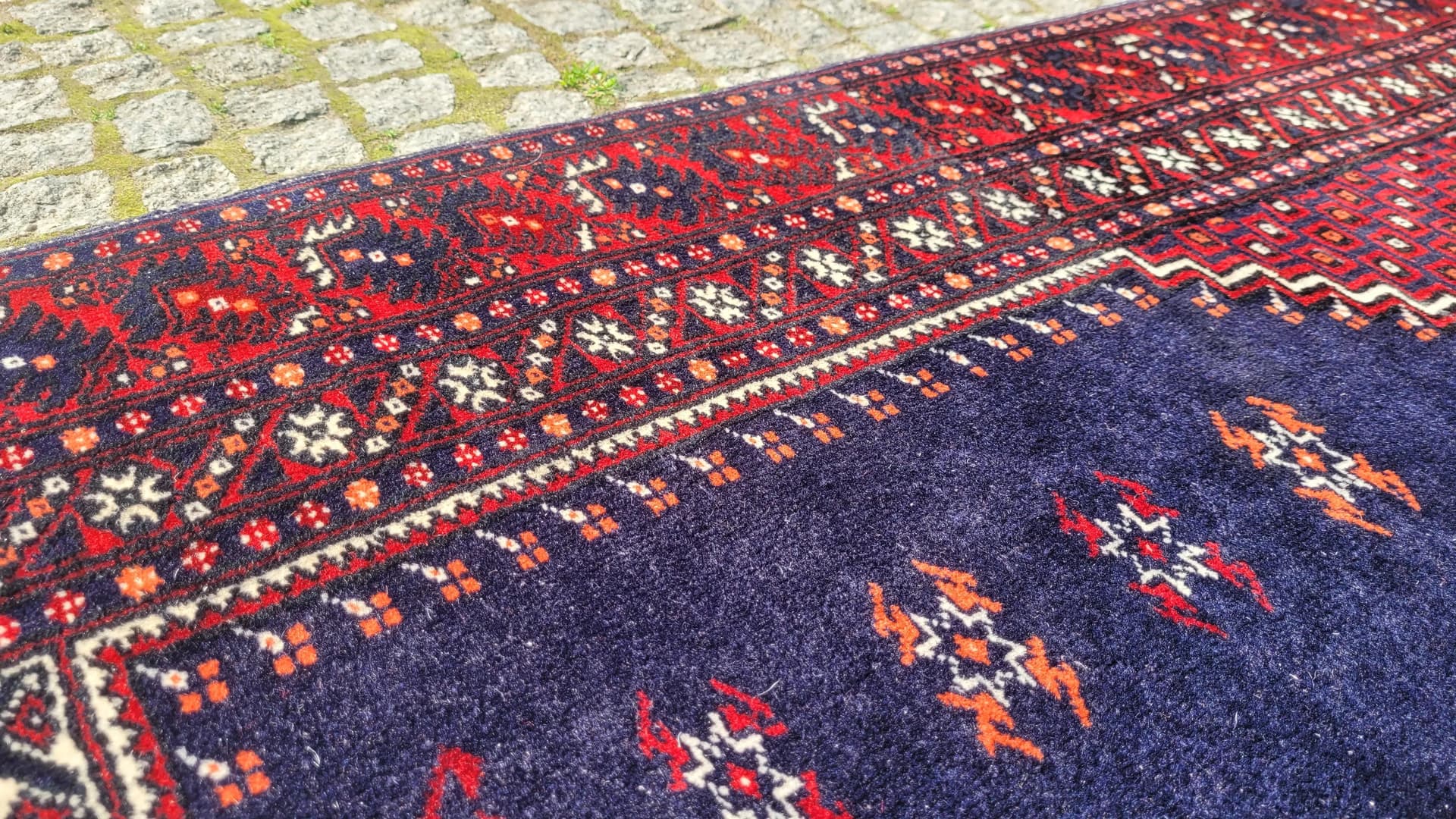 Dywan perski anatolijski, 116x164 cm, wełna granatowa, Turcja, lata 60. - 88044