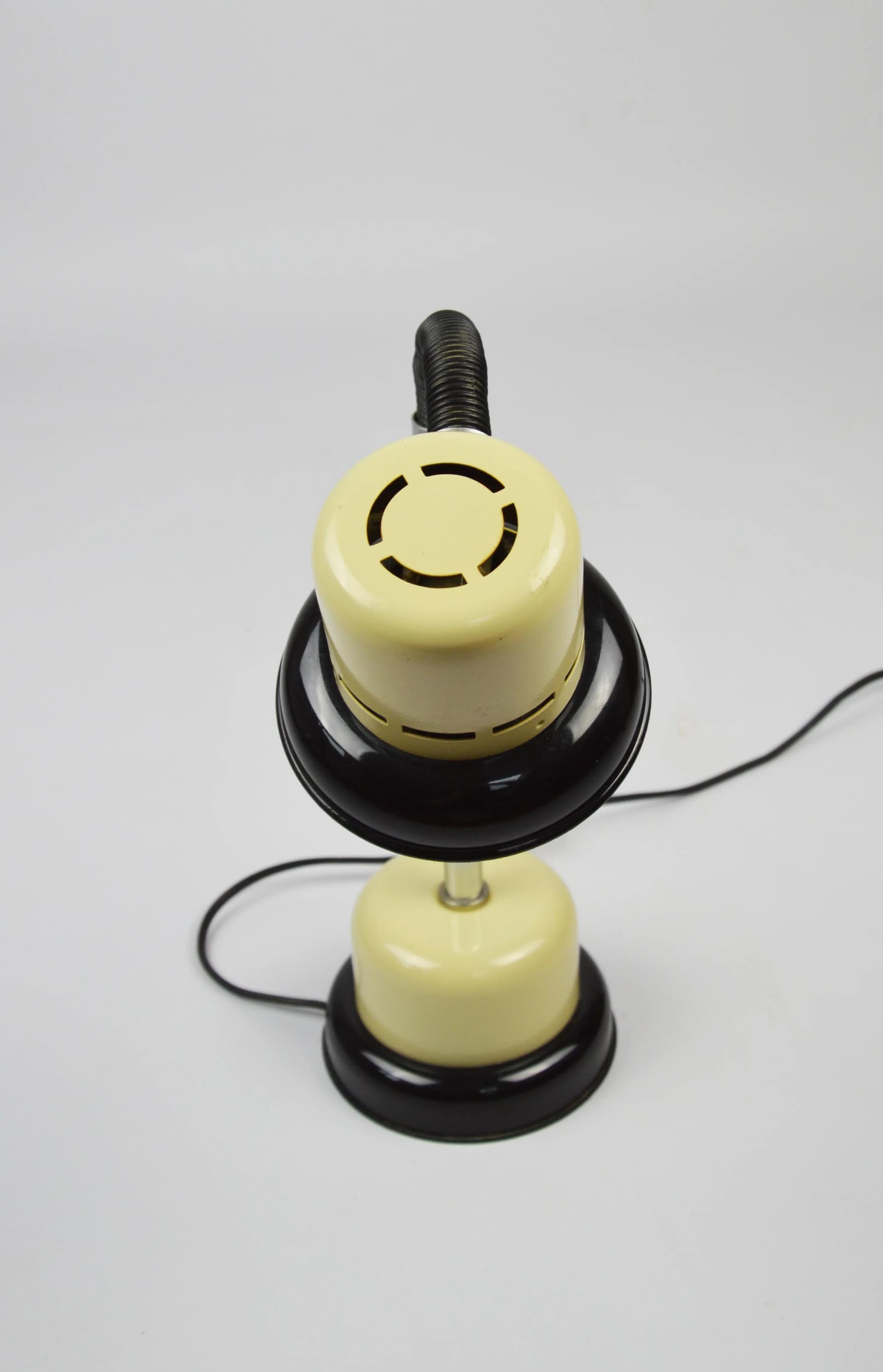 Lampka biurkowa, żółty, metal, Niemcy, lata 80. - 85113