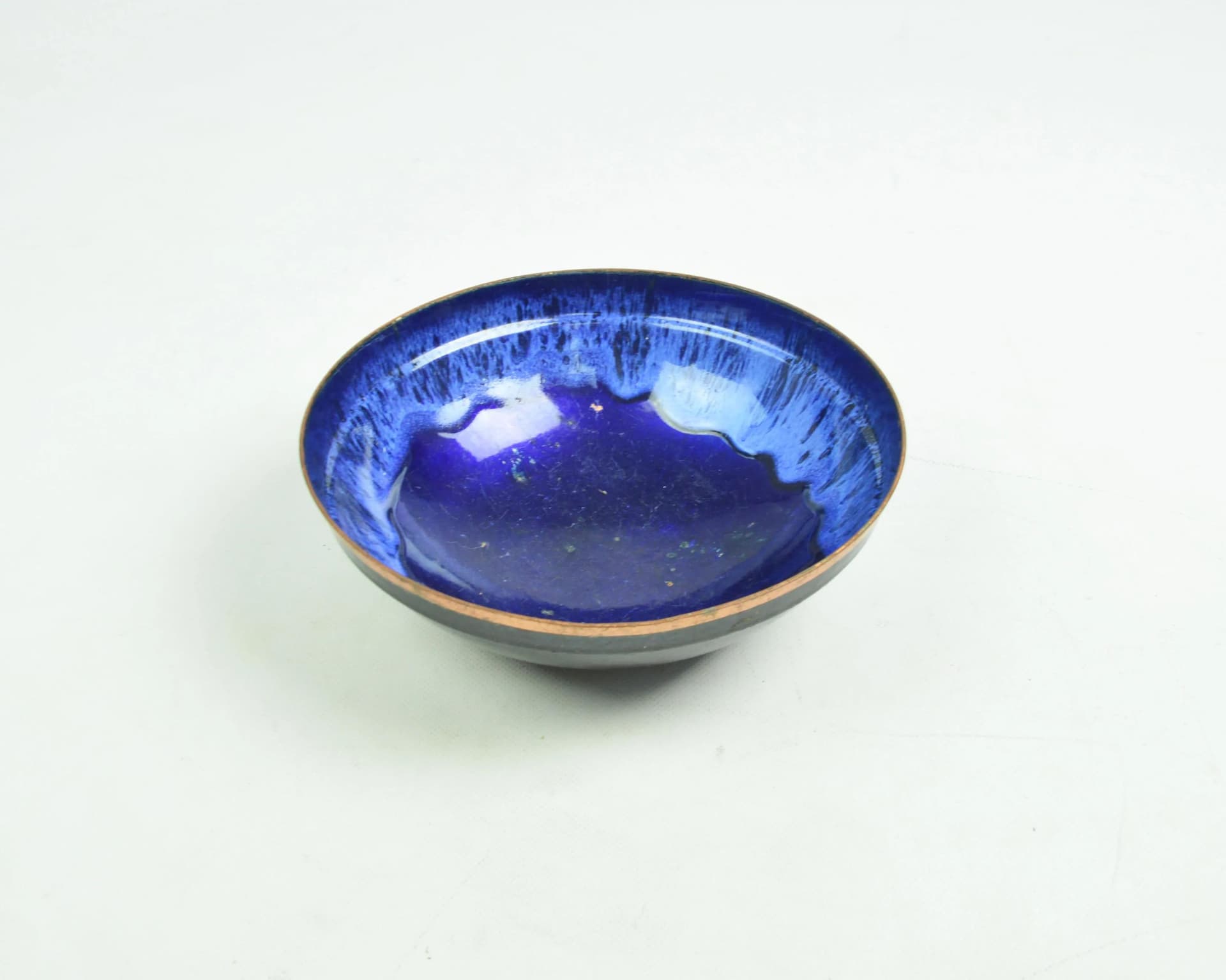 Decorative bowl, navy blue enamel, metal, Poland, 1970s. - 85106