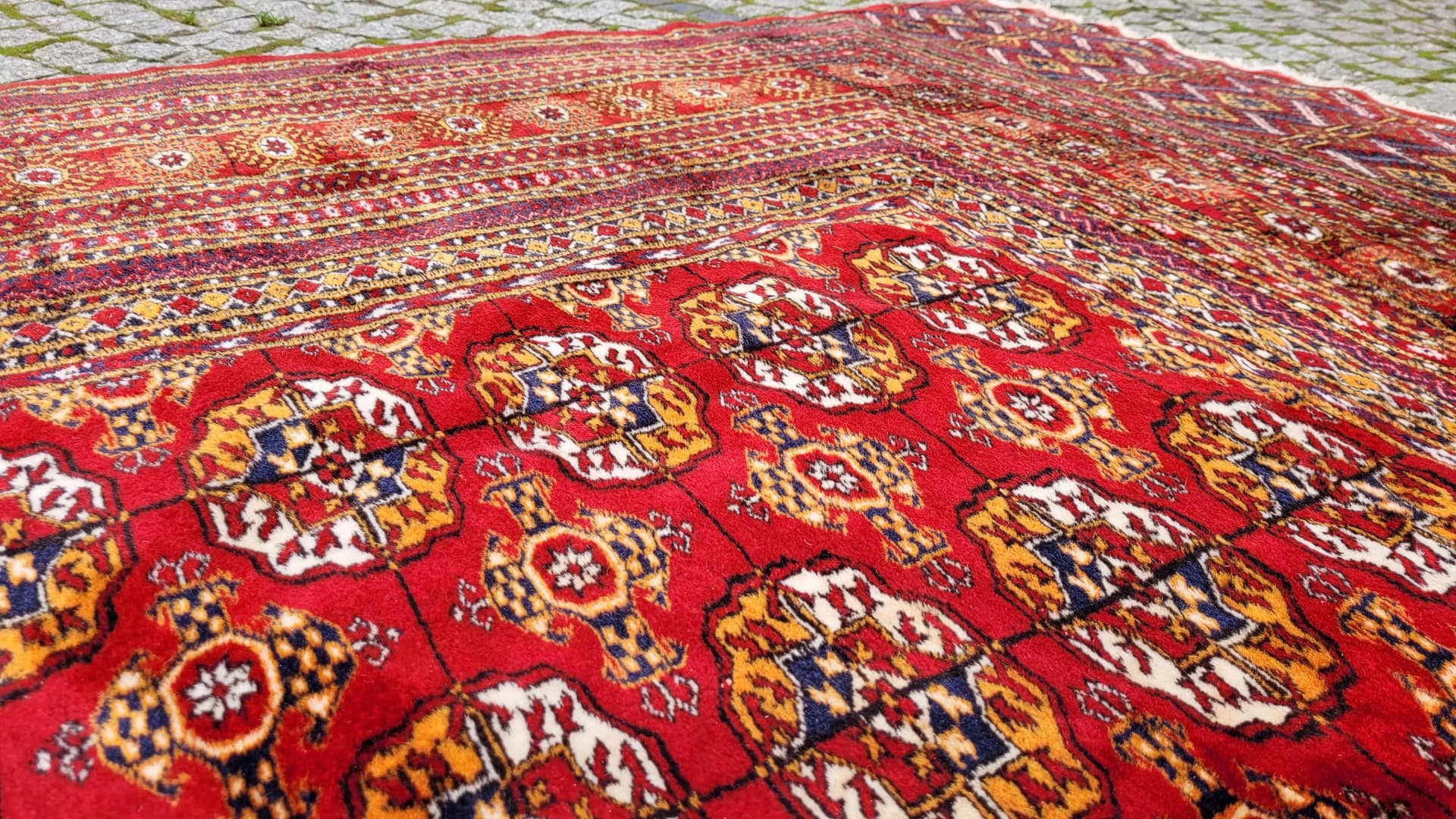 Rug Buchara 285x395cm, red, wool, Pakistan - 87975