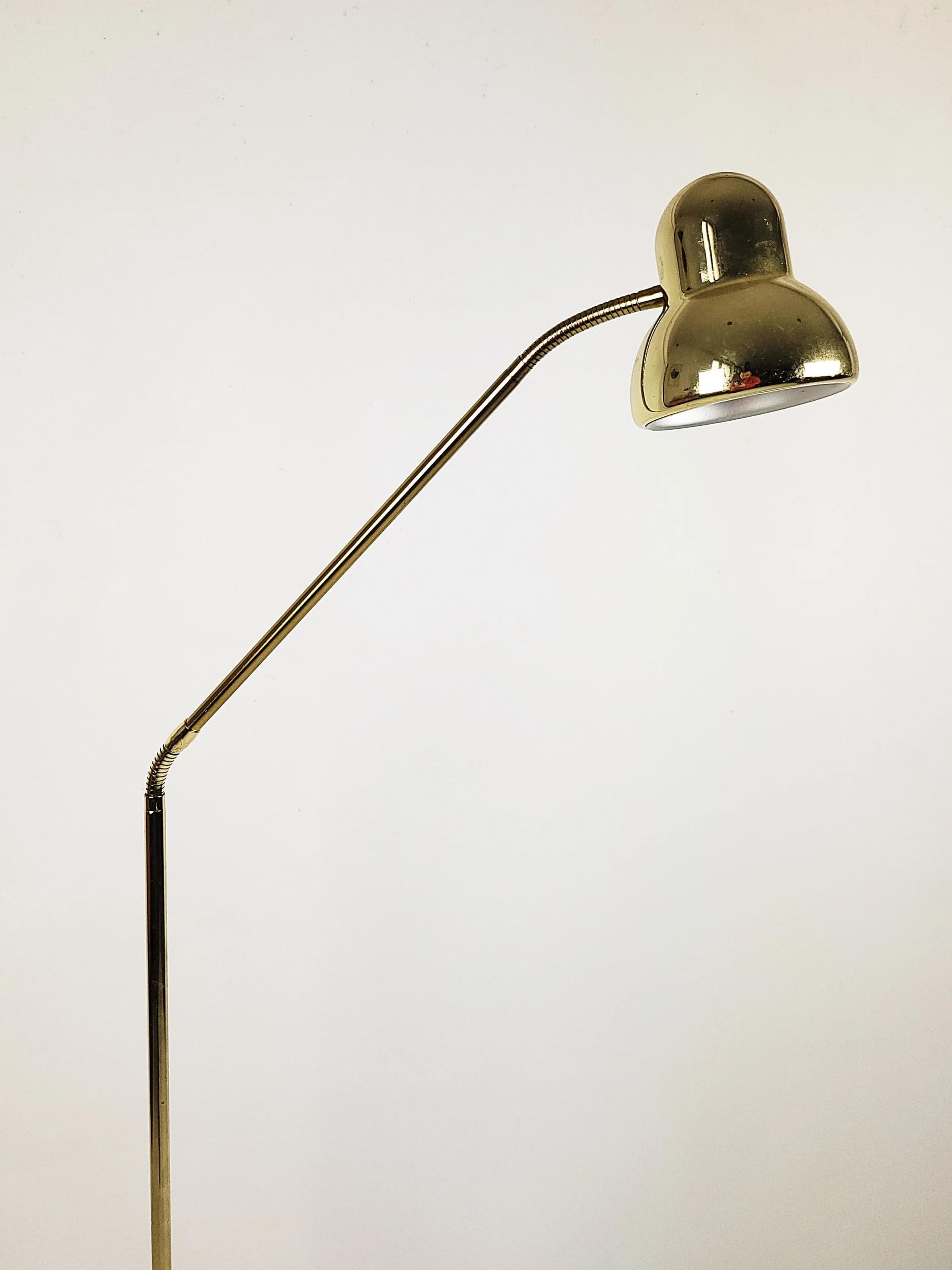 Floor lamp, gold metal, Poland, 1980s. - 84935