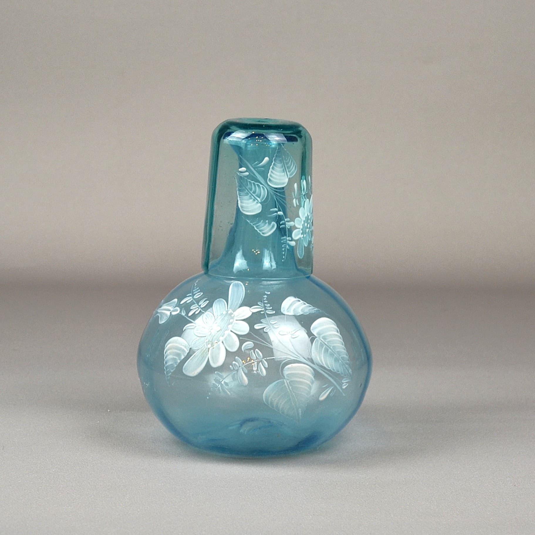 Zestaw karafka i szklanka Mary Gregory, turkus szkło, Czechy, XIX w. - 641