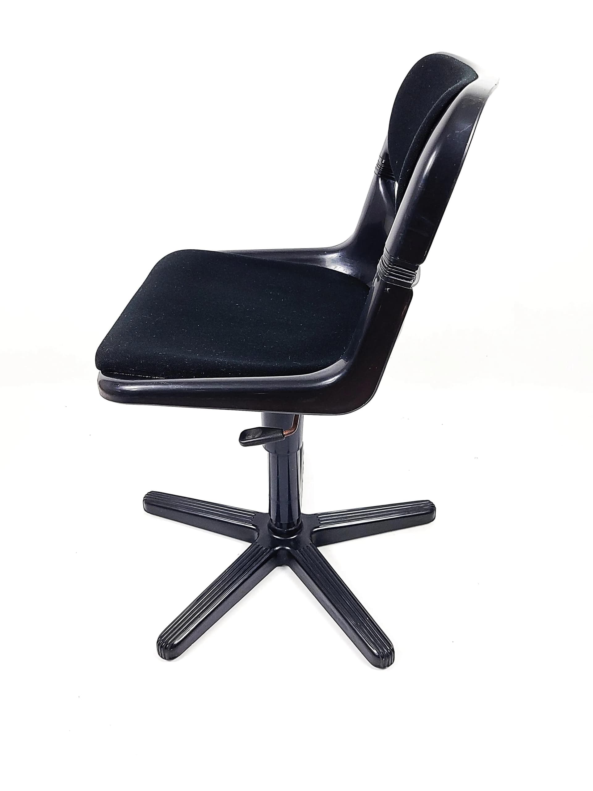 Fotel biurowy Dorsal, tkanina czarna, proj. G. Piretti, Vitra, Szwajcaria, lata 80. - 84793