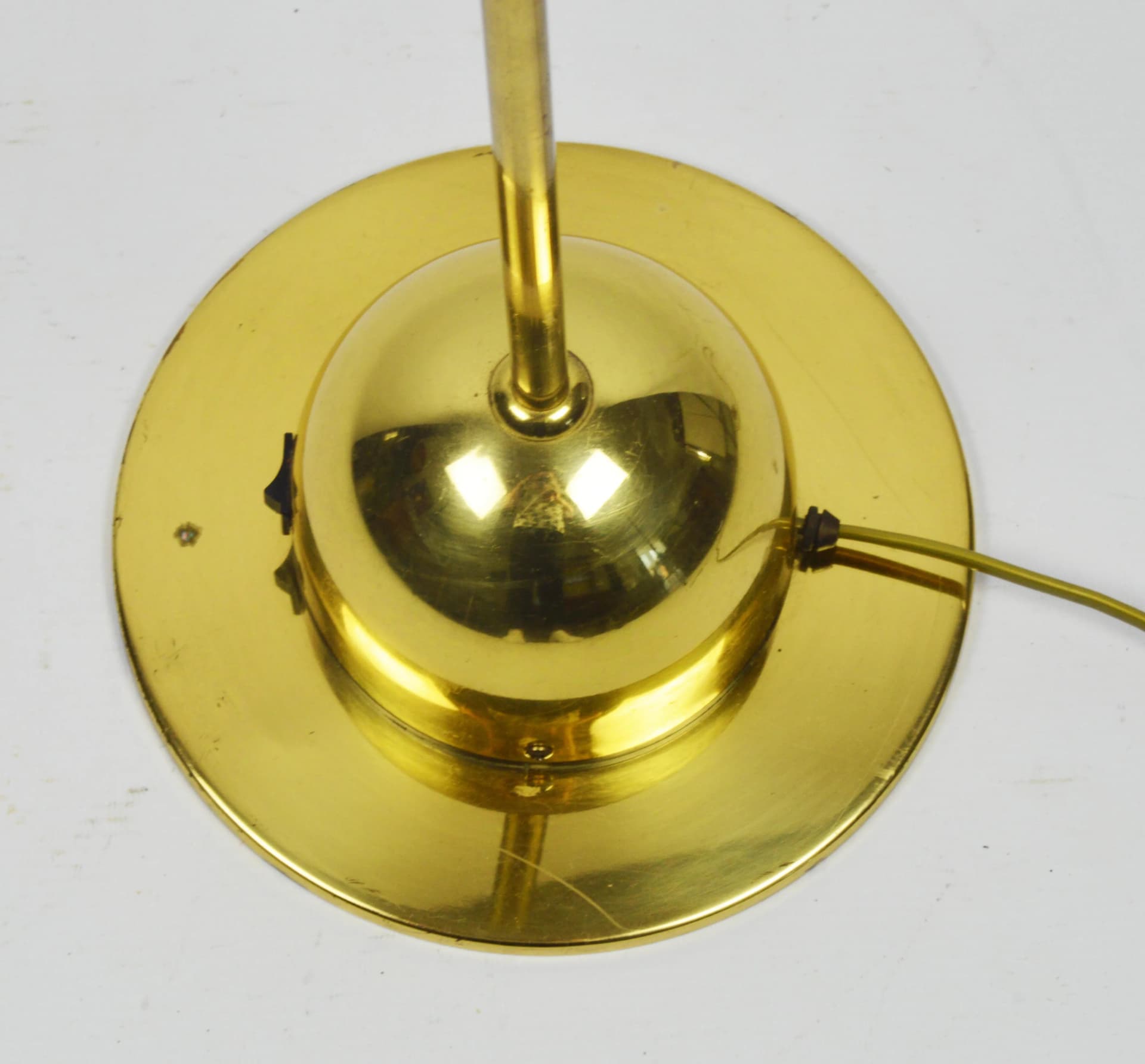 Floor lamp, golden metal, Poland, 1980s. - 84734