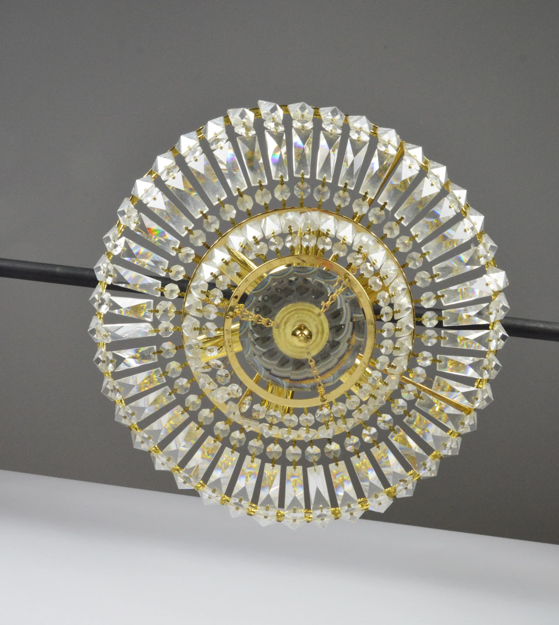 Żyrandol kryształowy transparentny, metal złoty, Polska, lata 70. - 84712