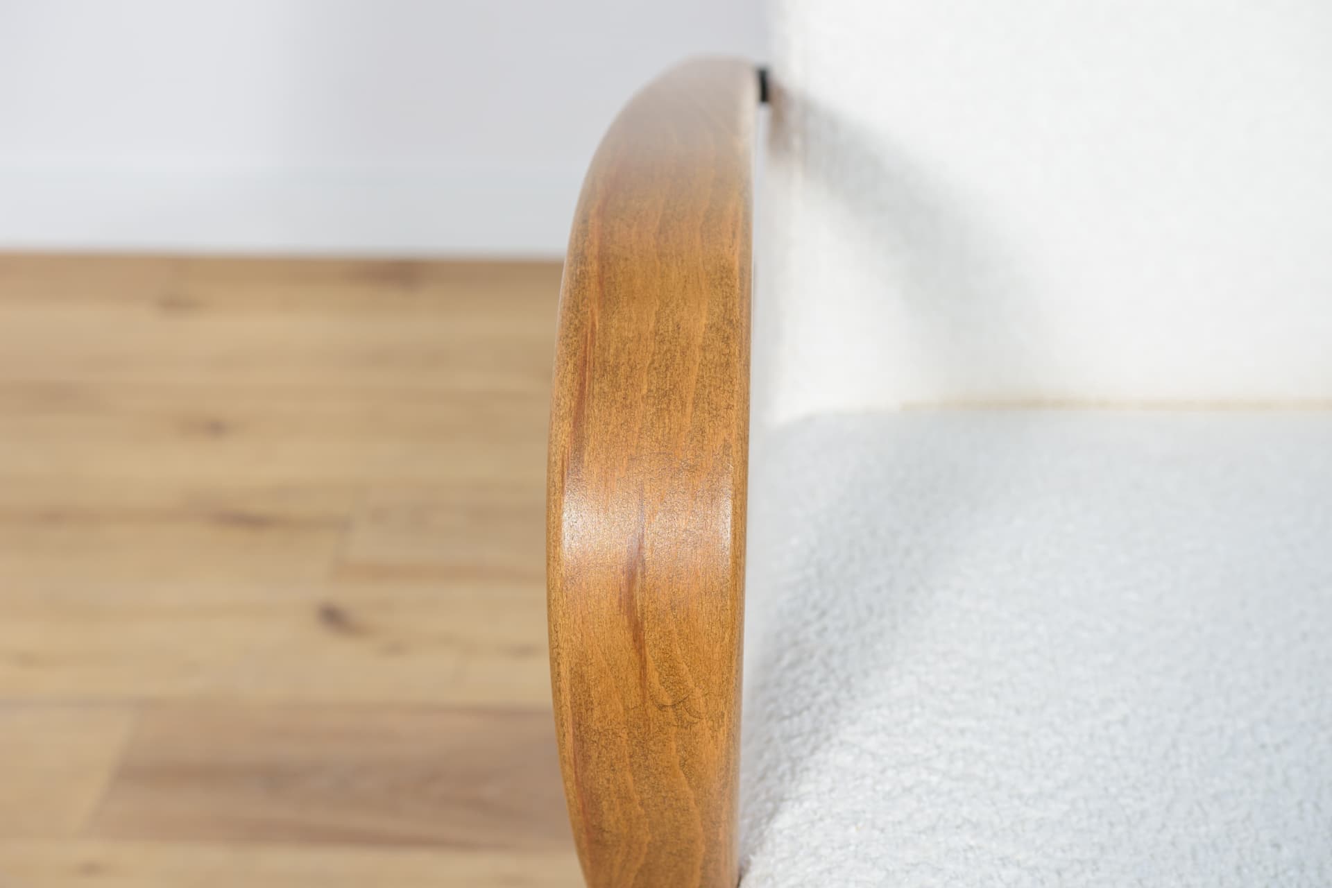 Fotel Model 53, proj. J. Smidek, Czechosłowacja, TON, lata 60. - 83440