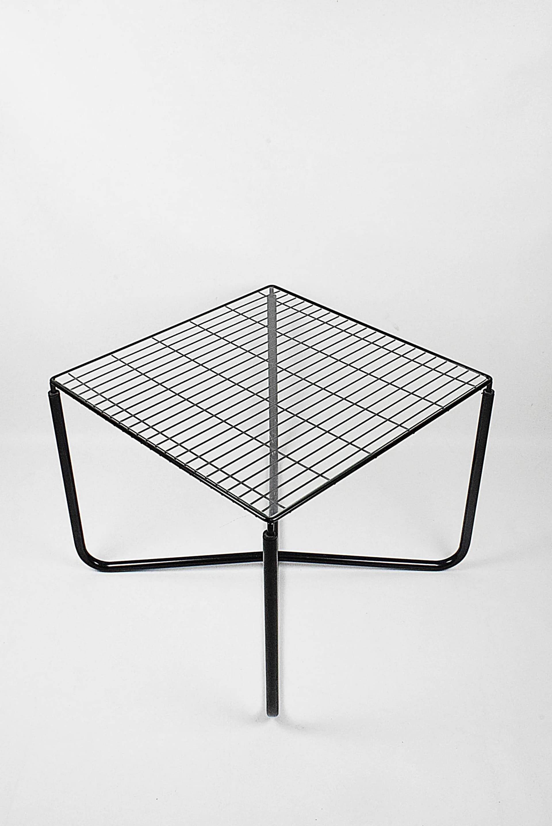 Stolik kawowy, stal chromowana czarna, szkło, proj. N. Gammelgaard, Ikea, Szwecja, lata 80. - 84458