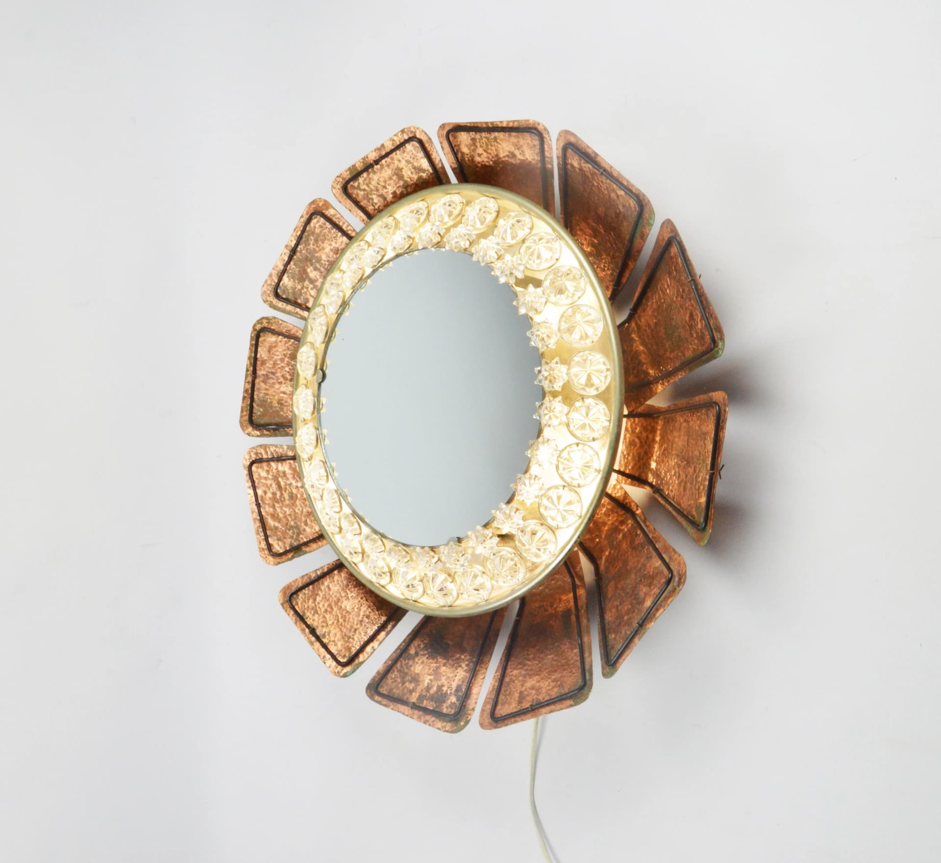 Wall mirror sunburst, clear glass, golden metal, Germany, 1970s. - 84422