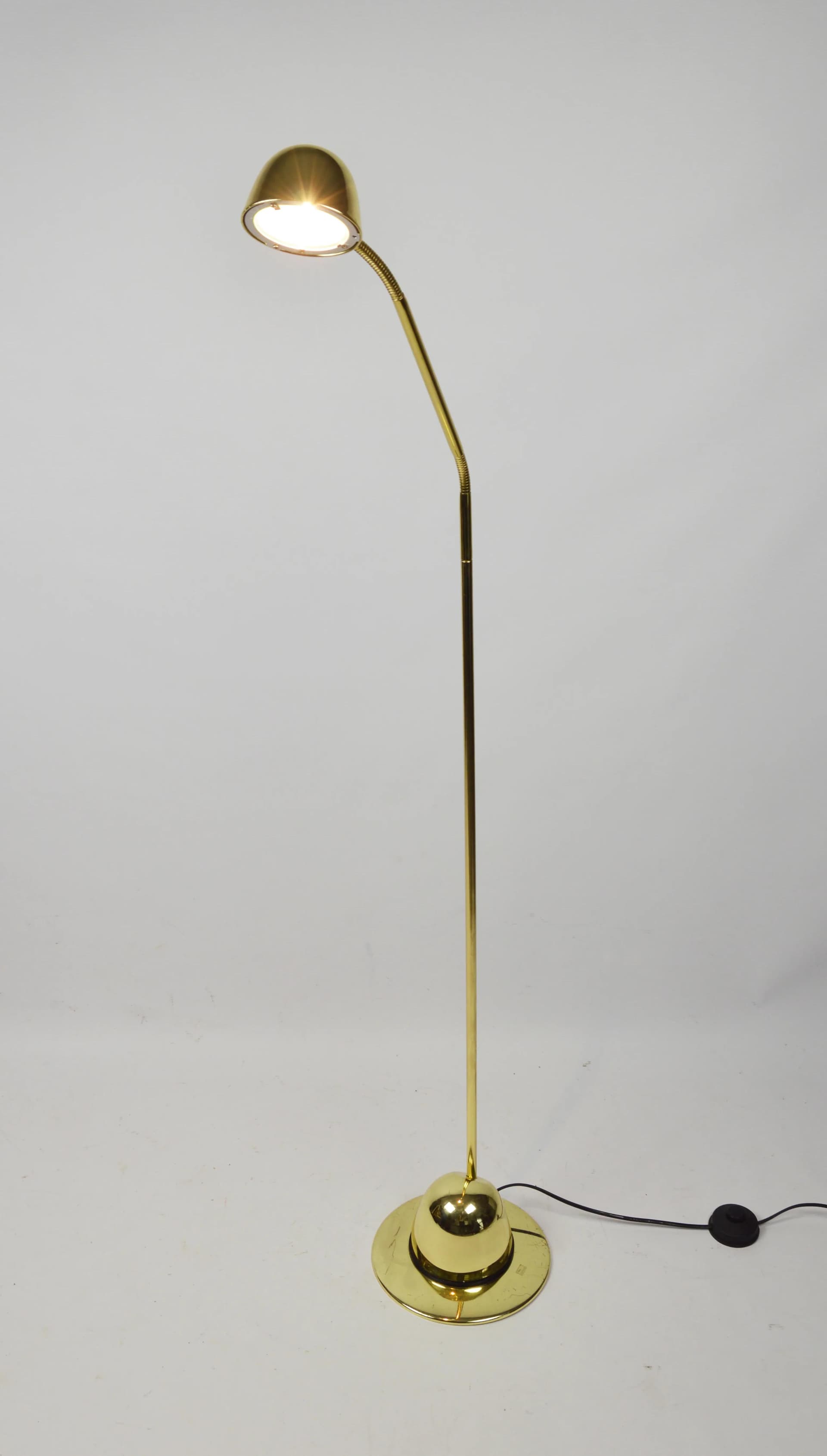 Lampa podłogowa Brillant, złoty, metal, Niemcy, lata 80. - 84380