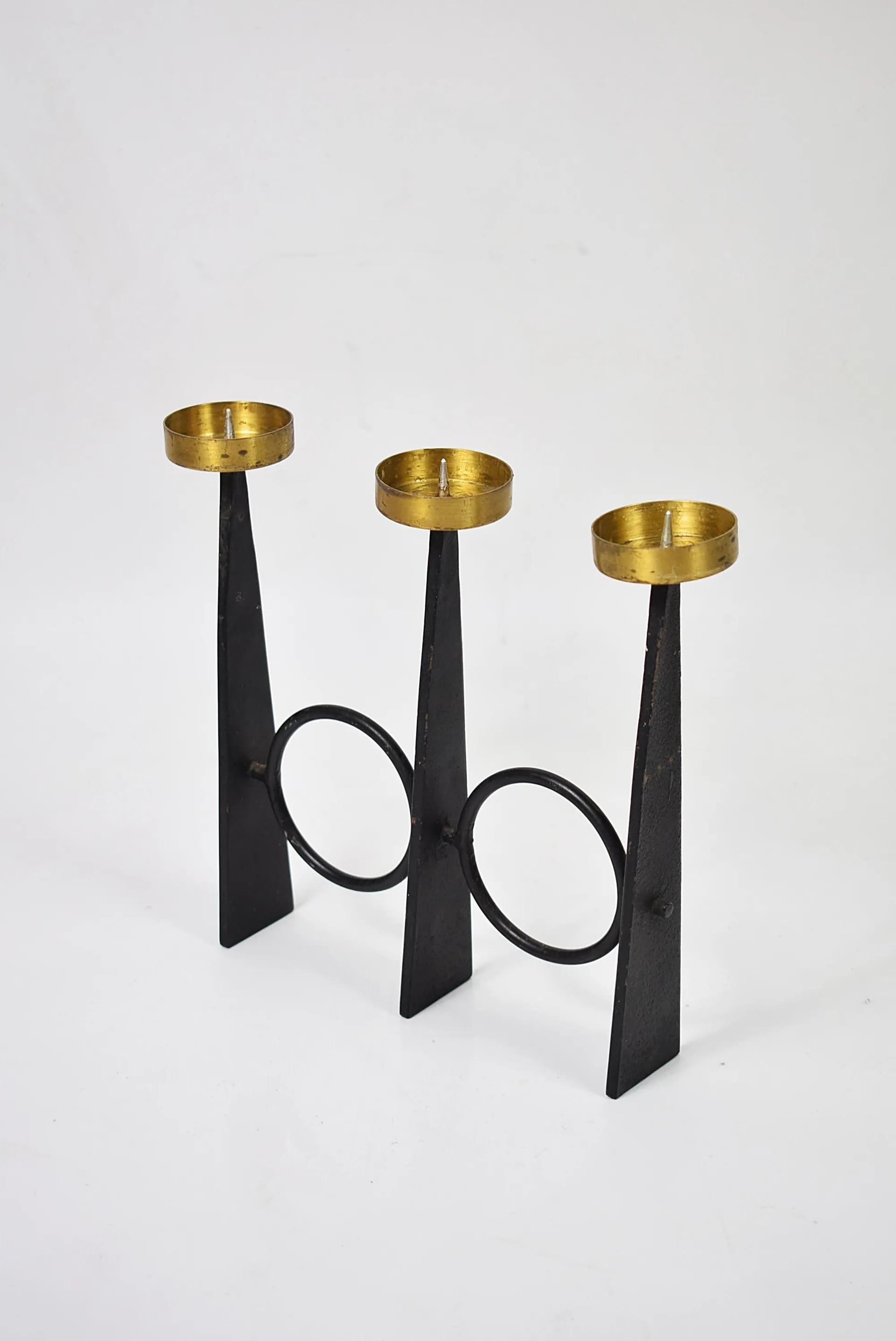 Świecznik, czarny, metal złoty, Polska, lata 60. - 84226