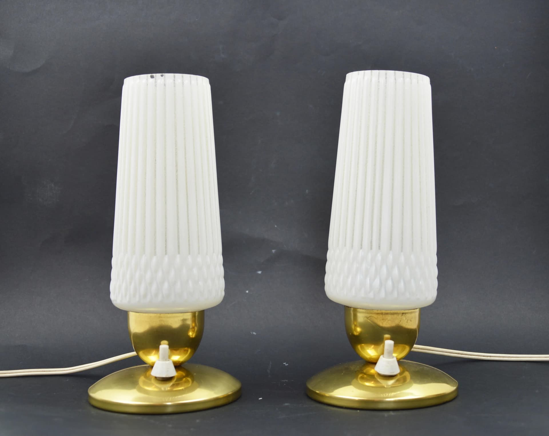 Para lampek nocnych, szkło białe, metal złoty, Niemcy, lata 70. - 84199