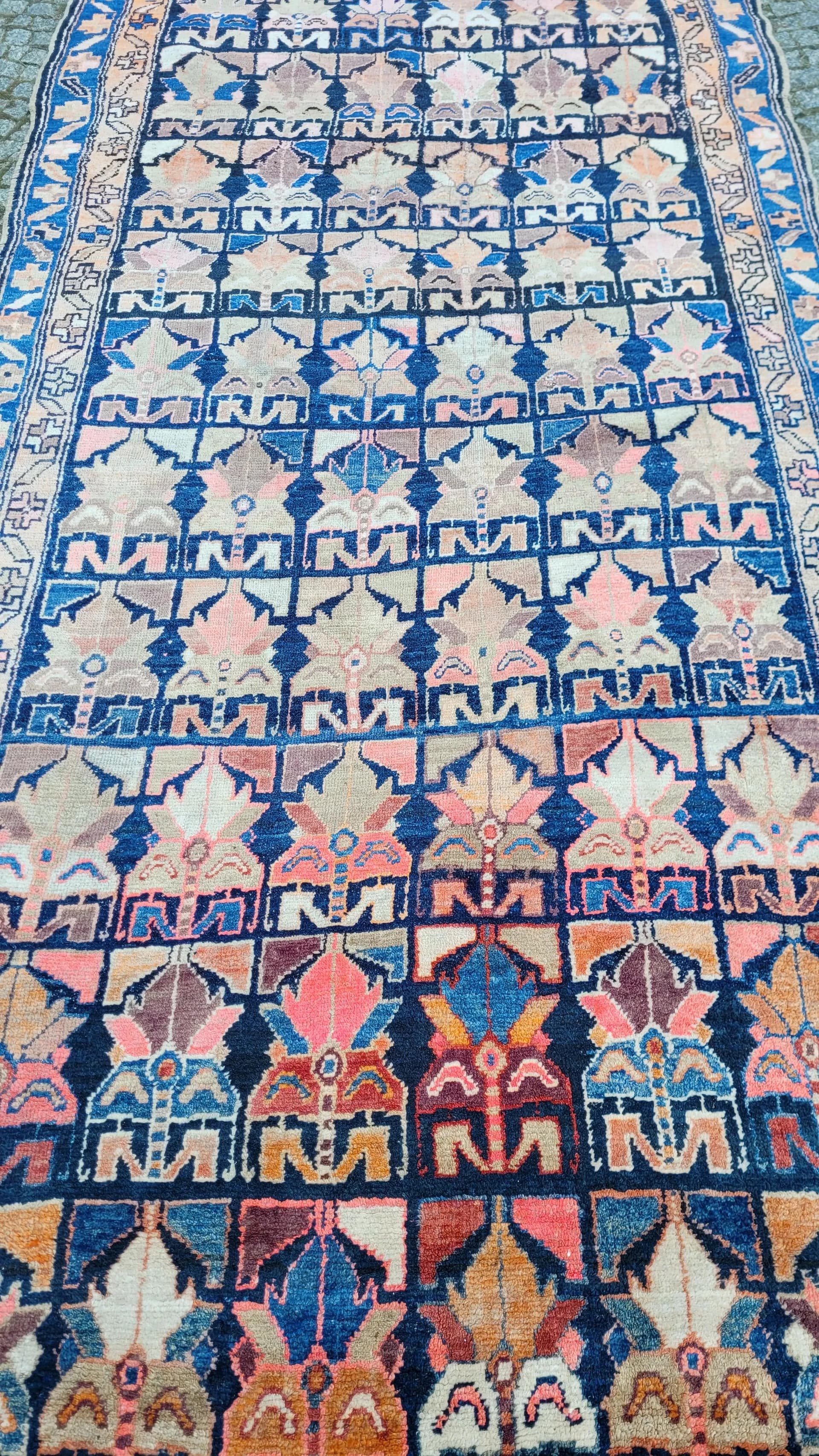 Rug Hamadan 118x245 cm, multicolor wool, Iran, early 20th c. - 87379